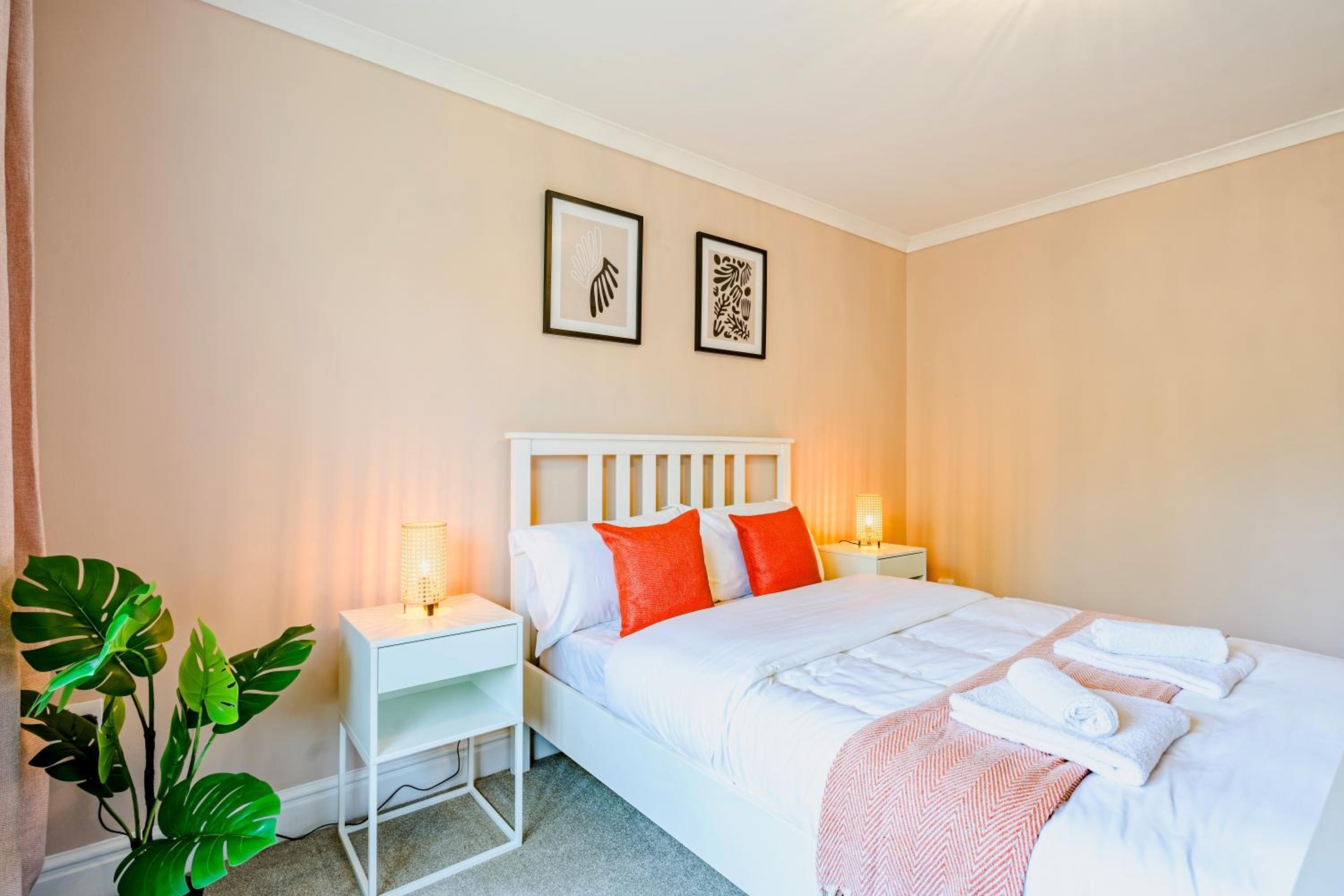 Cosy_2BEDFreeParkingNetflixGames