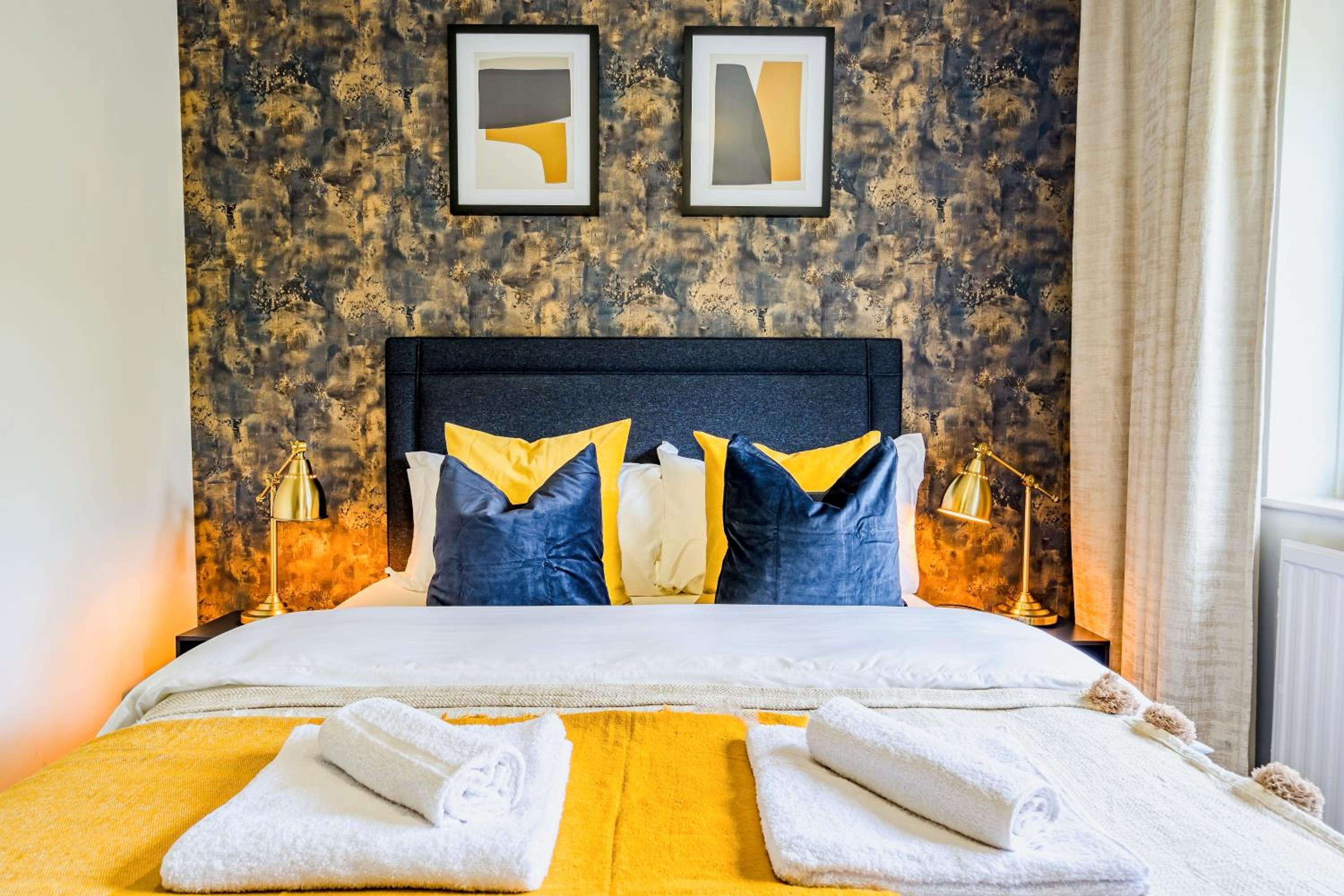 Cosy_2BEDFreeParkingNetflixGames