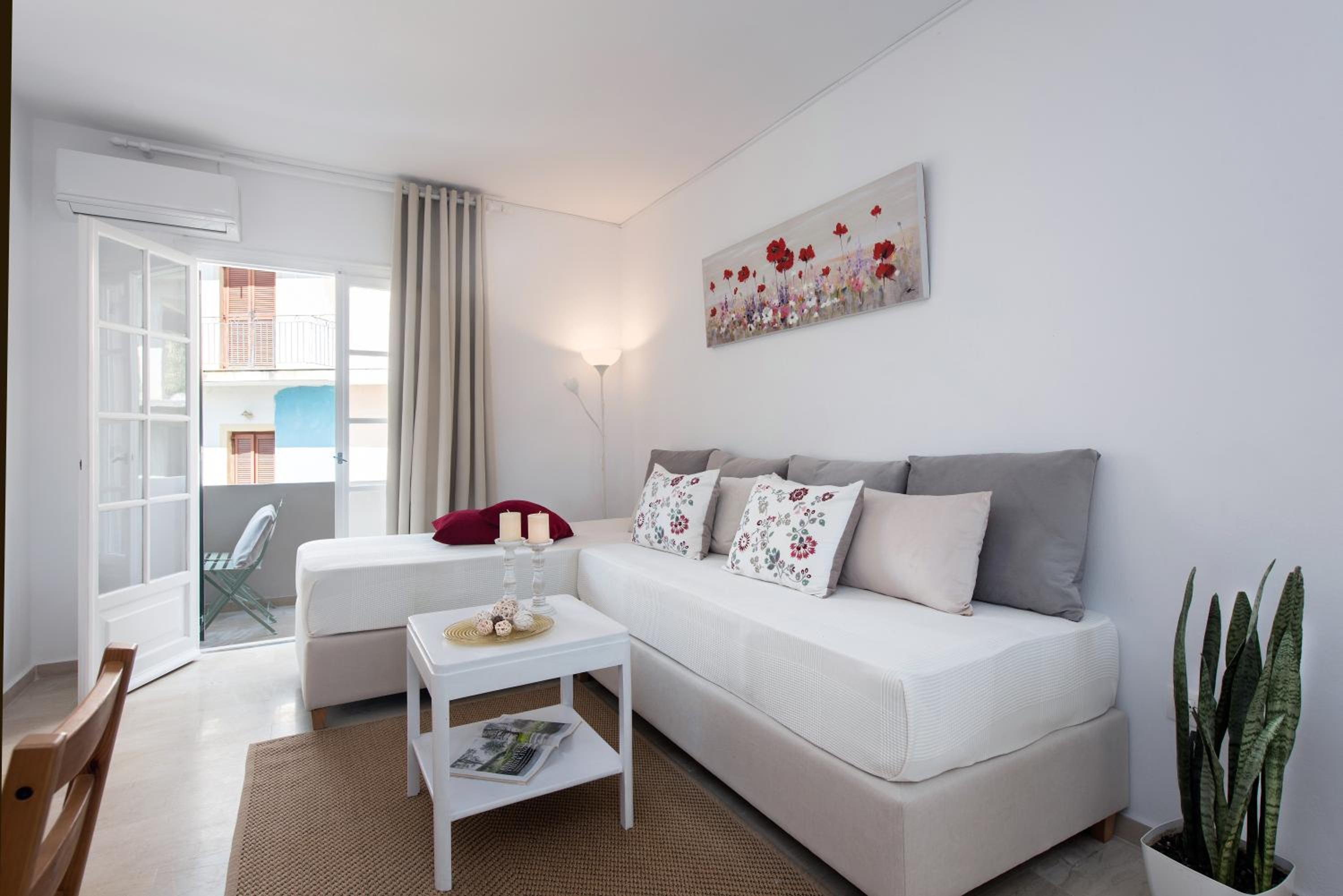 NiSea Apartments