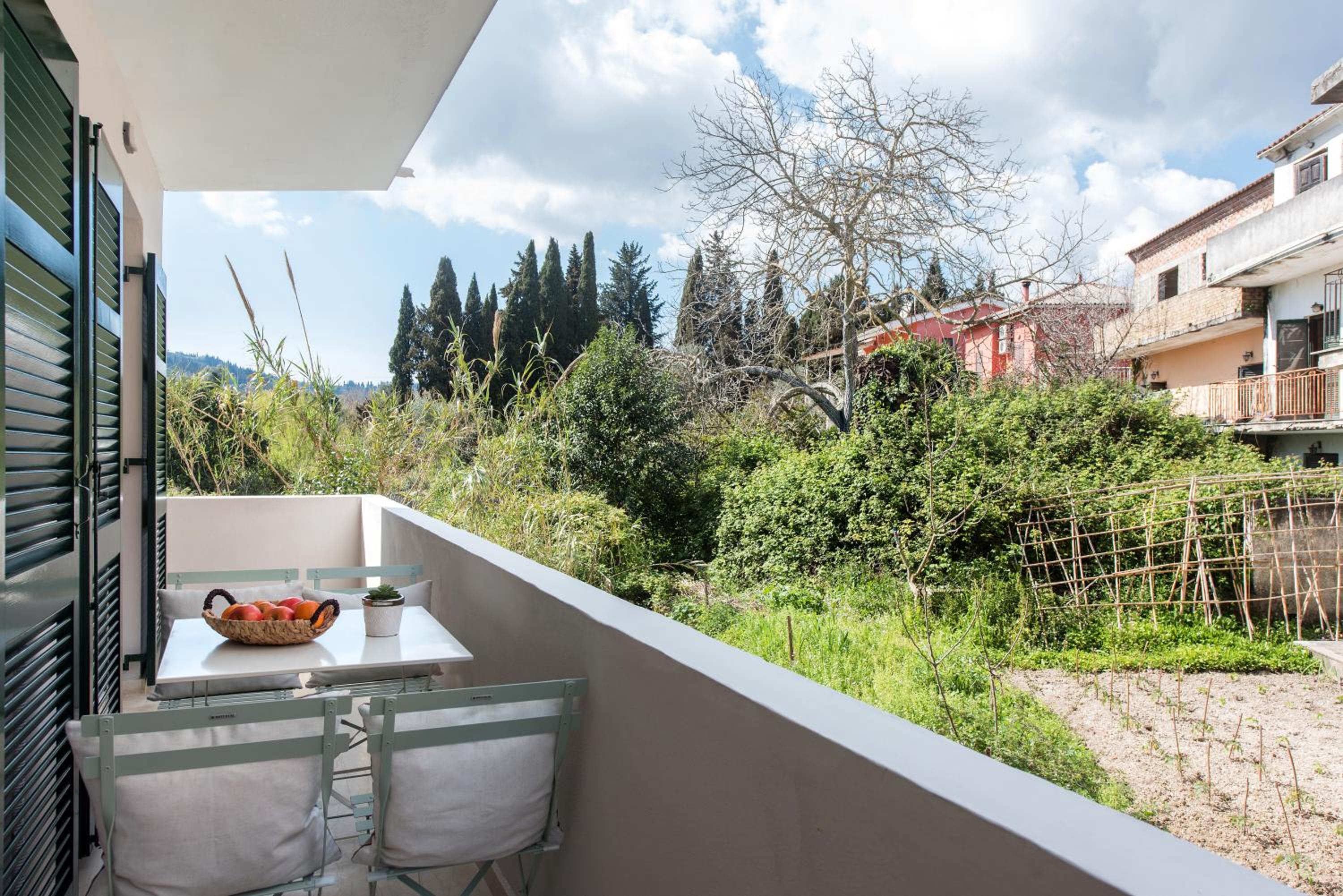 NiSea Apartments