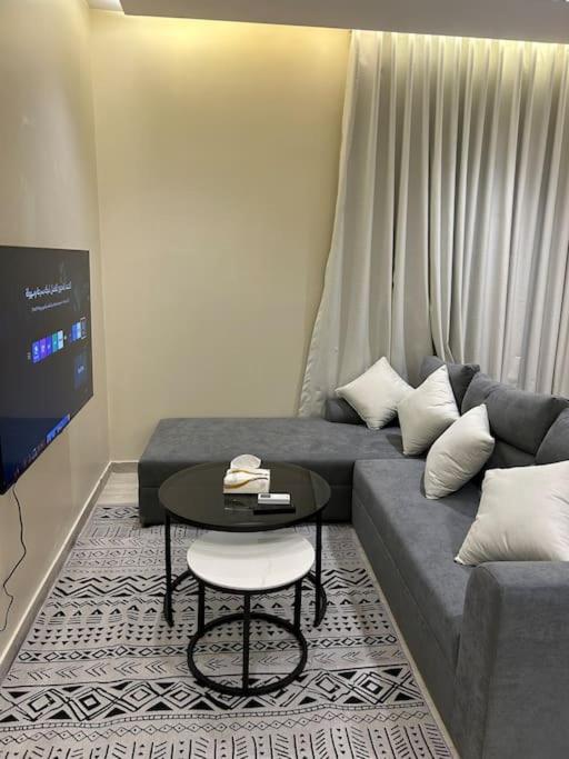 Elegant Studio Close to Boulevard