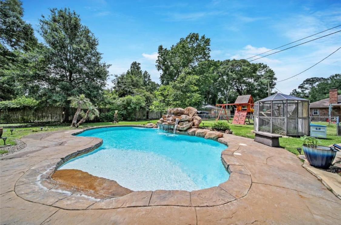 Luxury/Amazing Woodlands/Spring Oasis view 3