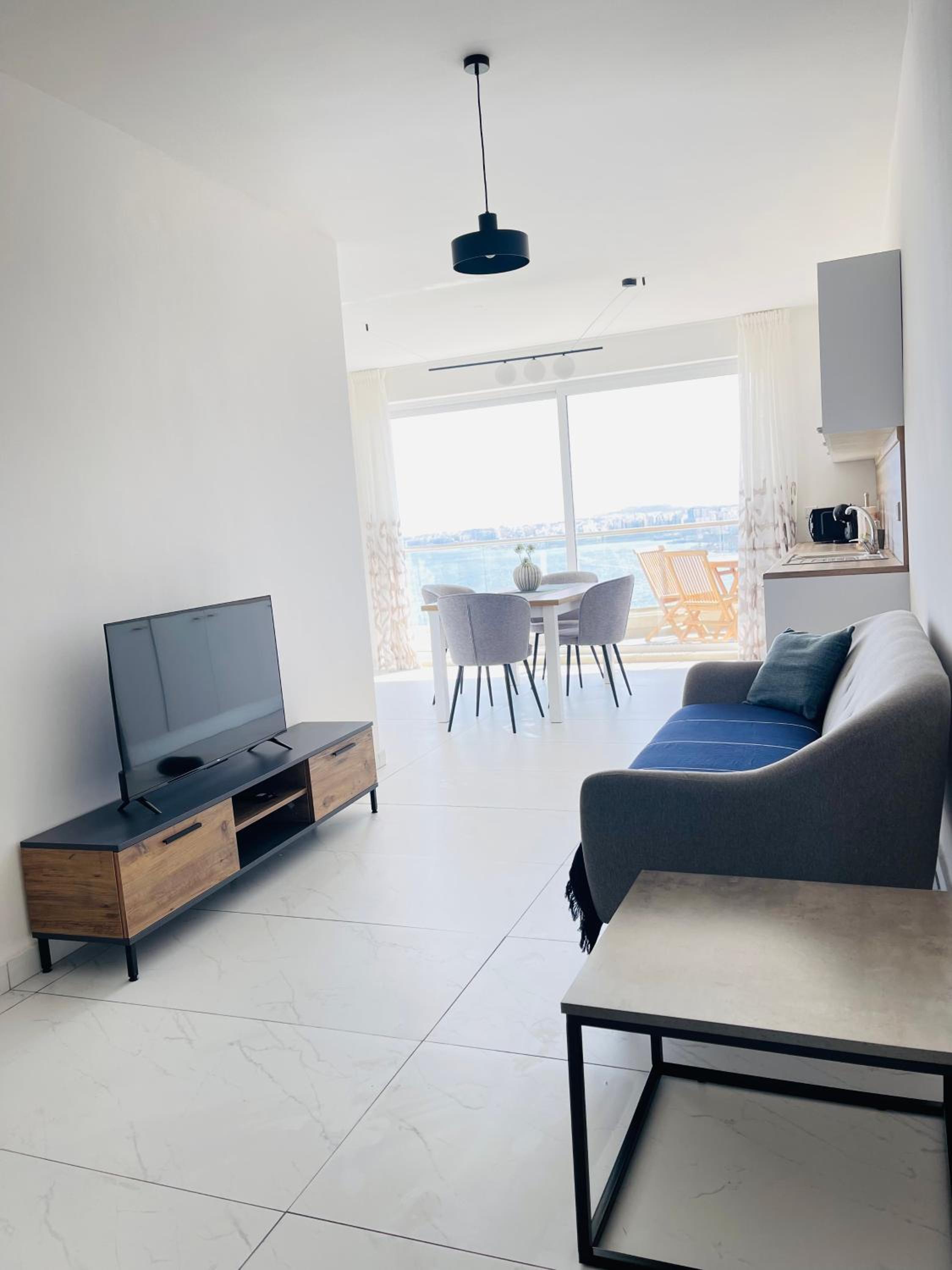 Blu Mar Sea View Apartments photo 3