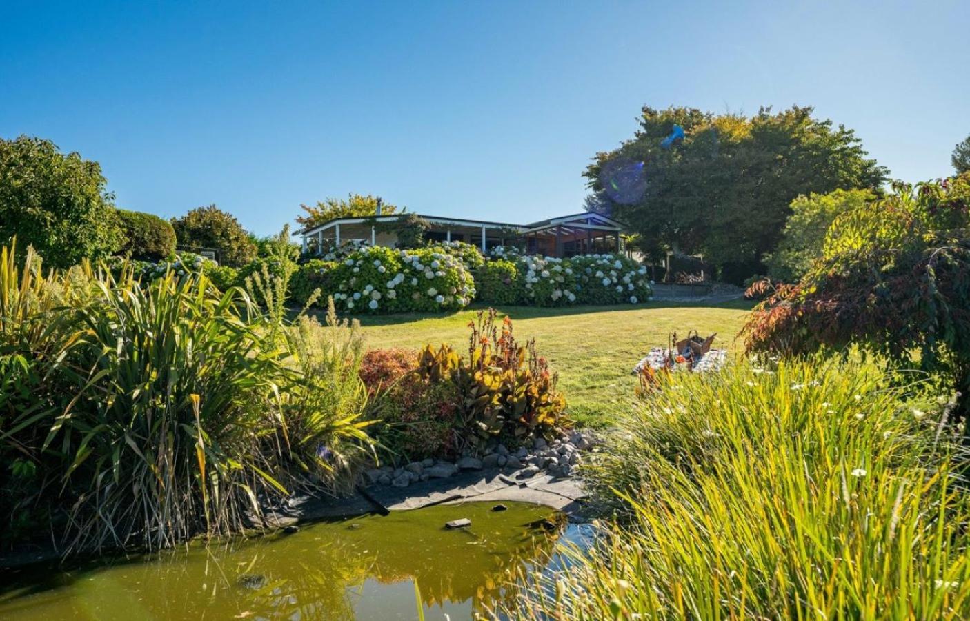 Mountviews Lodge