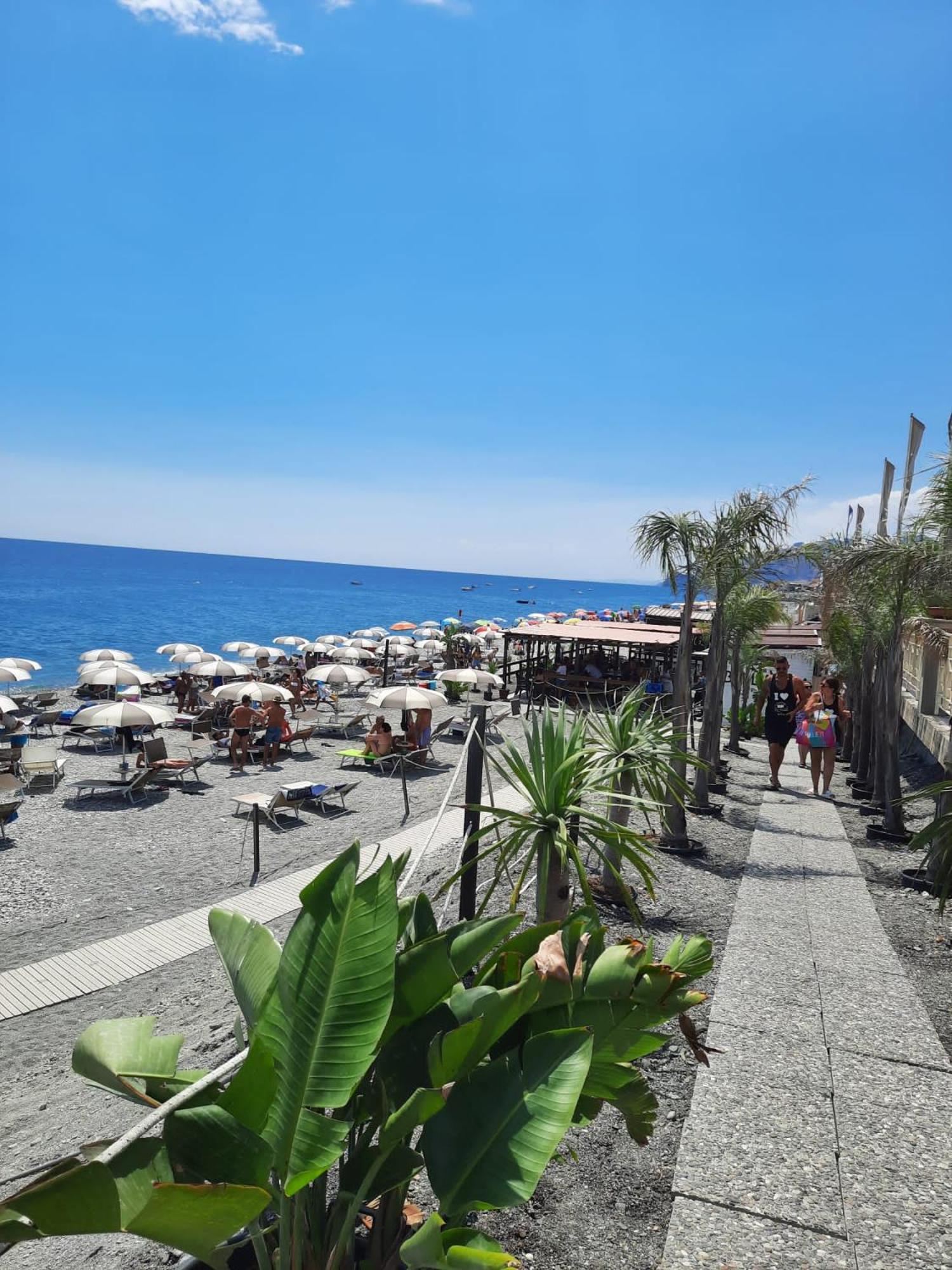 Thetis Apartments