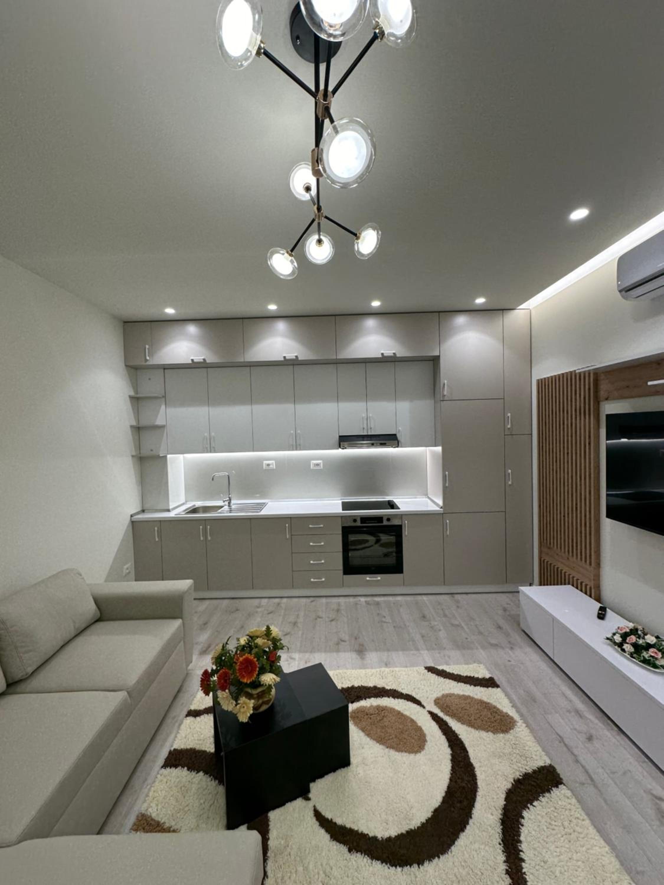 classy apartment Loui 2 Durres