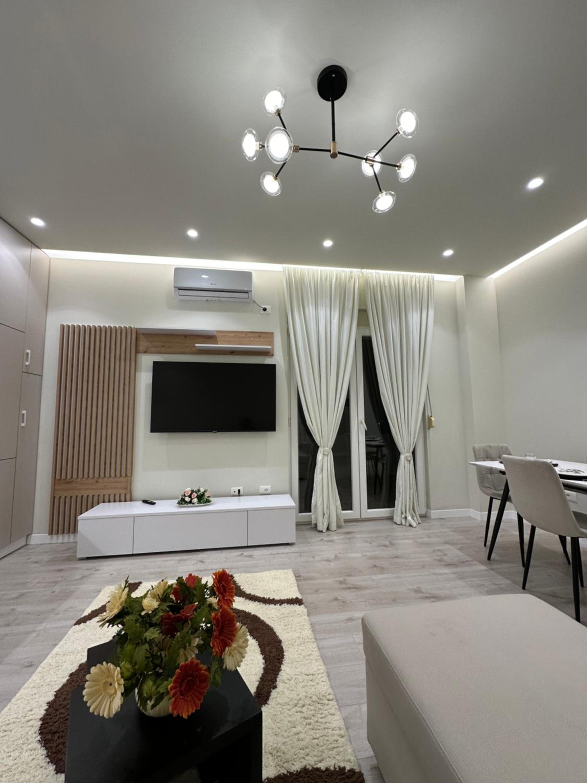 classy apartment Loui 2 Durres