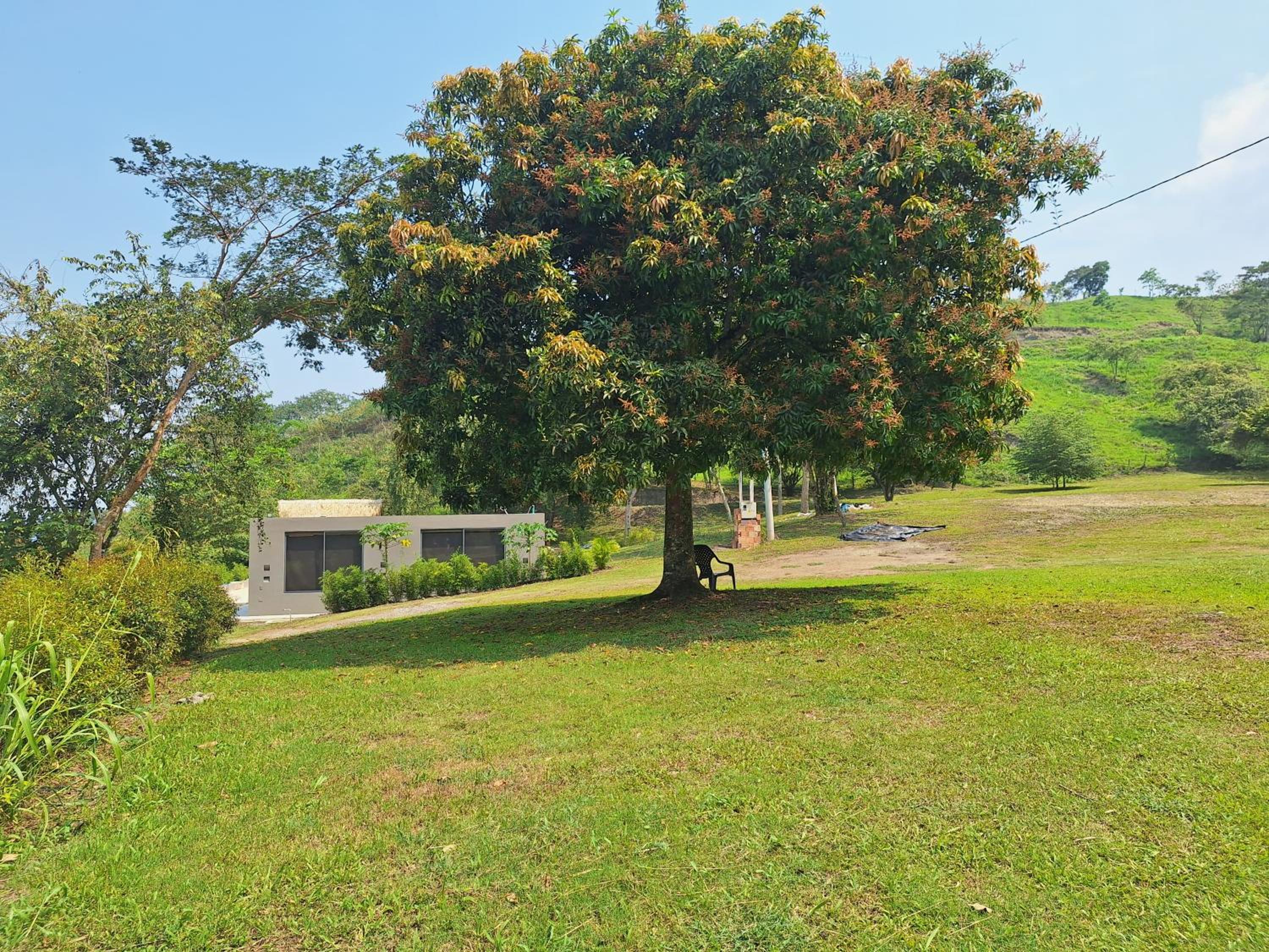 Casa campestre privada con lagos y zonas verdes