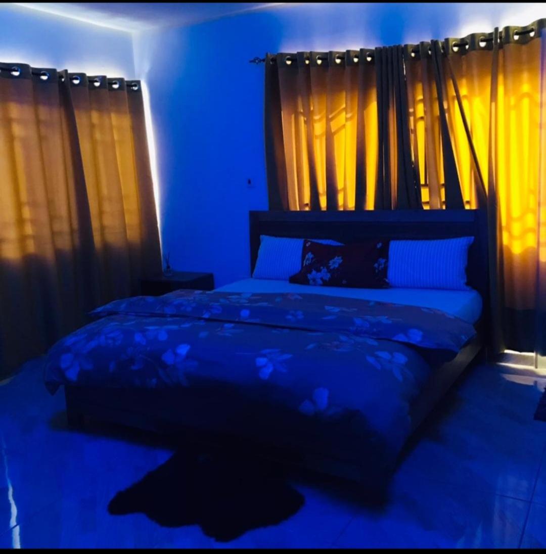 Miles Villa view 5
