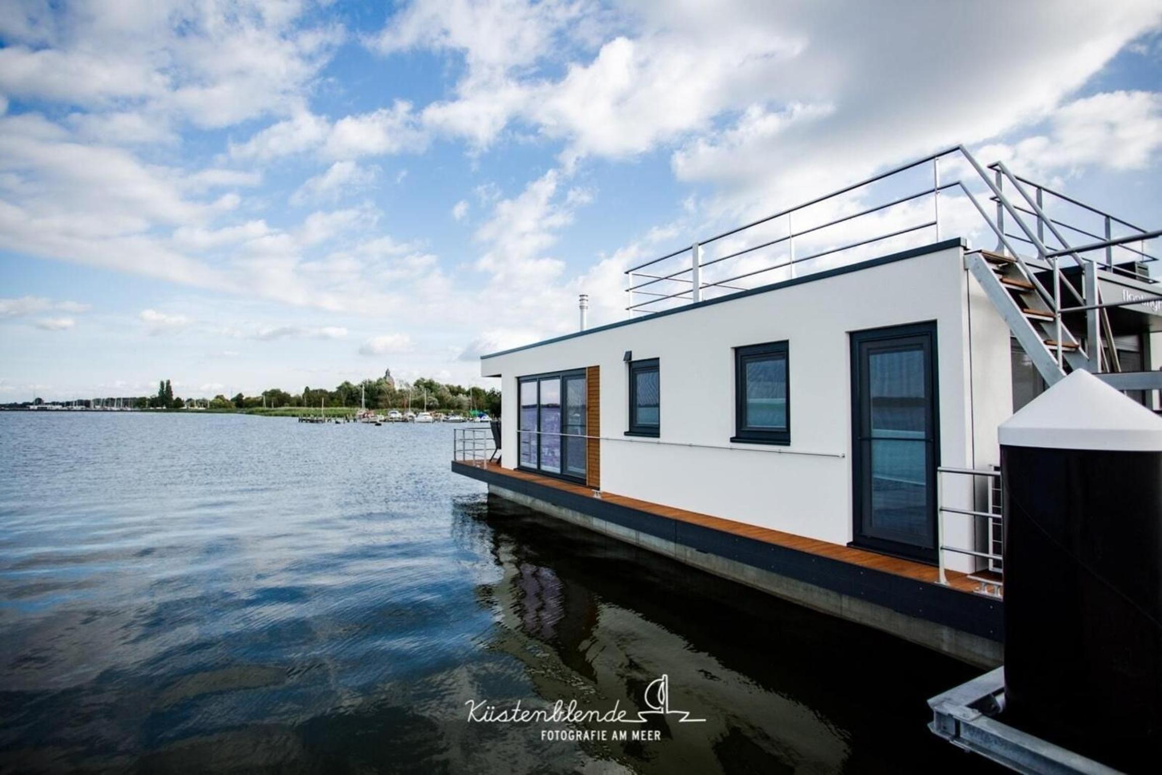 Hausboot Dory