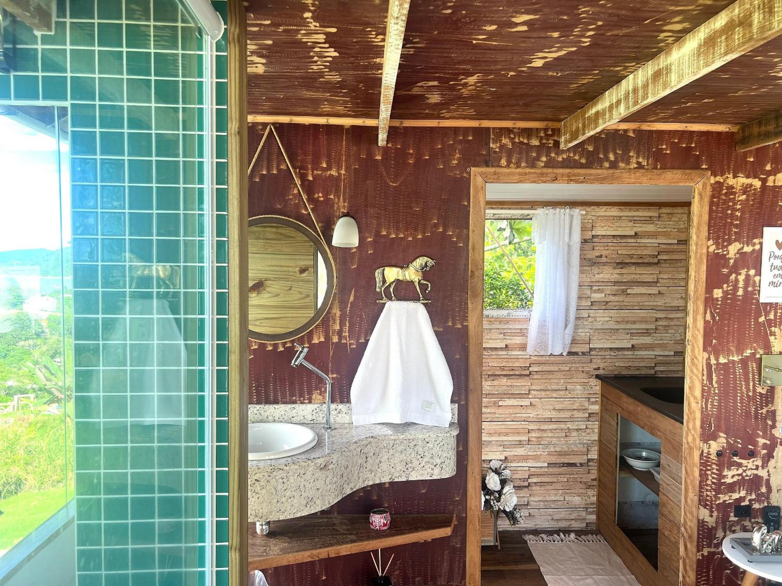 Vista incrível! Chalé com hidromassagem! FU01I
