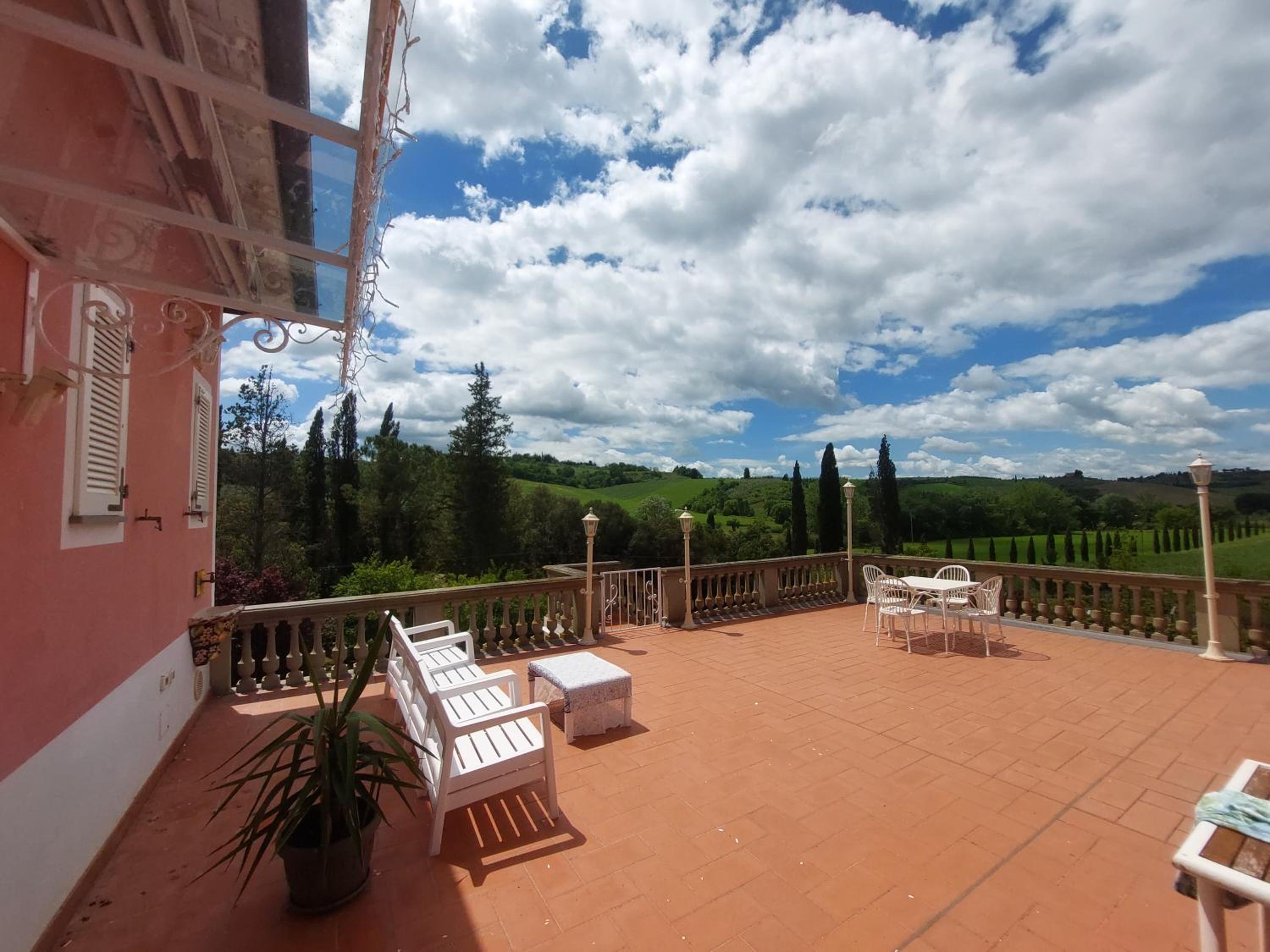 Casa Vacanza Campagna Empoli Terrazzo Belvedere view 2