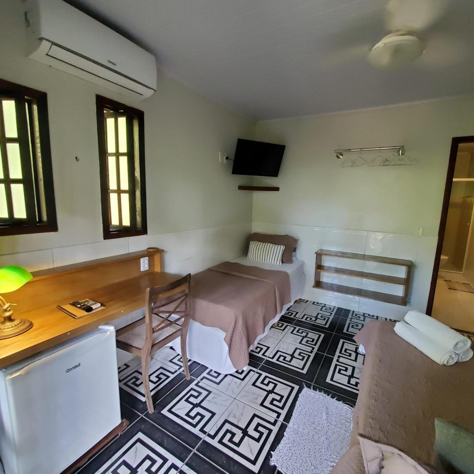 Casa Araribá - Ilha Grande - Vila do Abraão