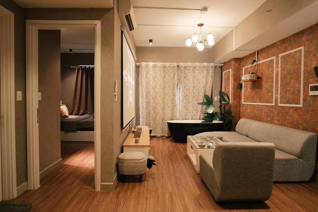 Masteri Riverview - Bathtub/Projector/Sound Sys