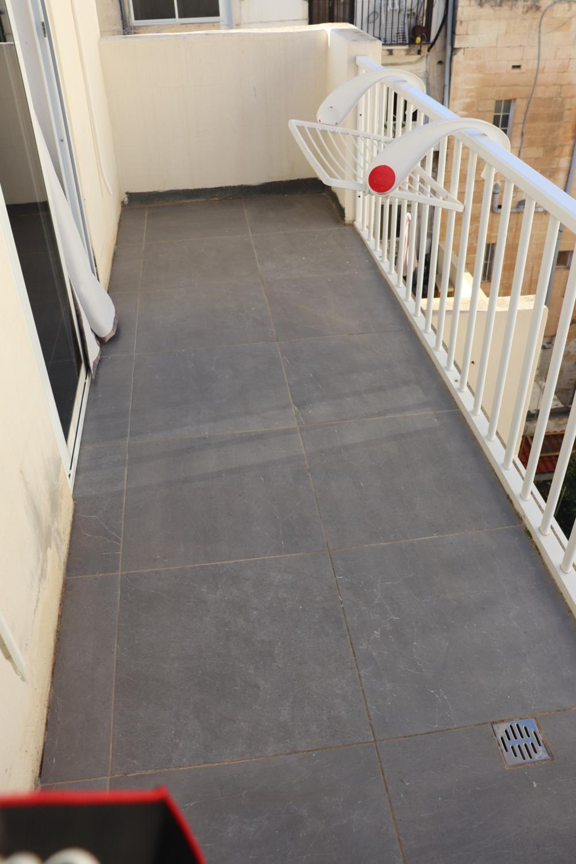 St Julians Sliema Penthouse 3 minutes walk from seafront view 2