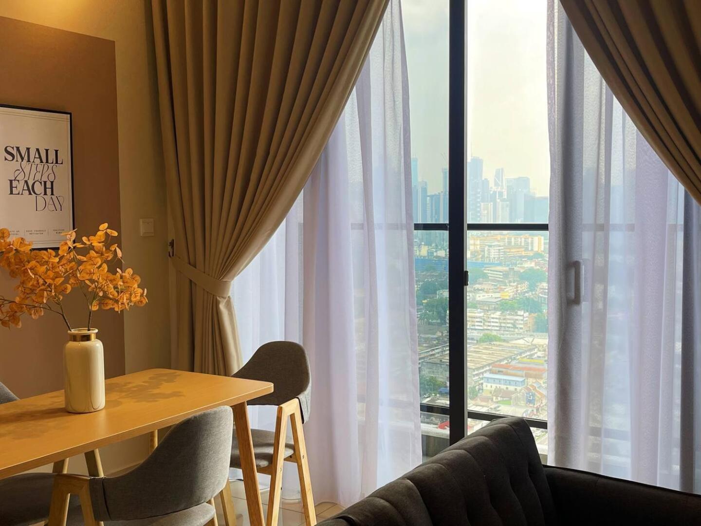Trion@KL by Traveler Home