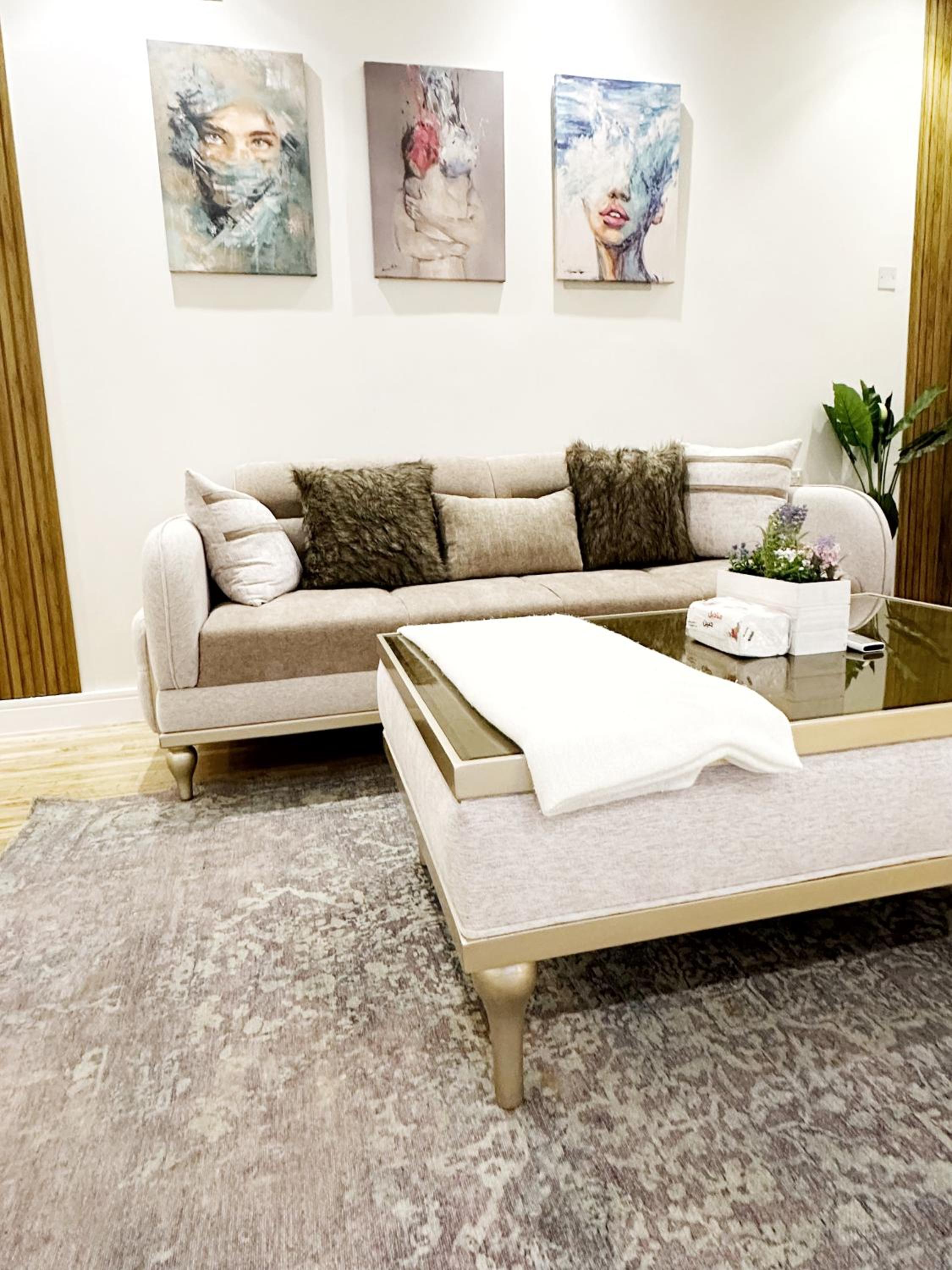 Luxury Apartment 1