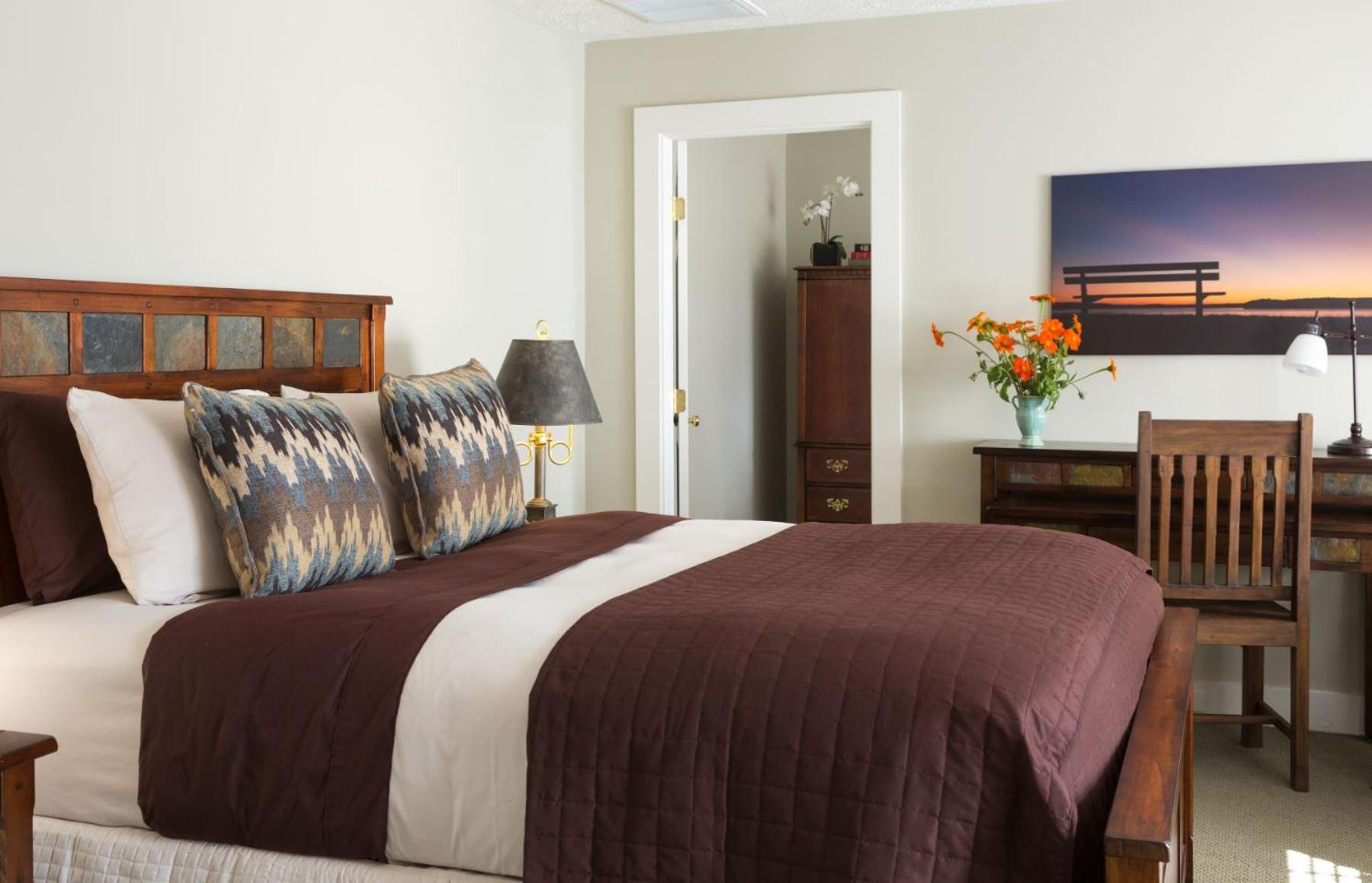 Settlers Inn
