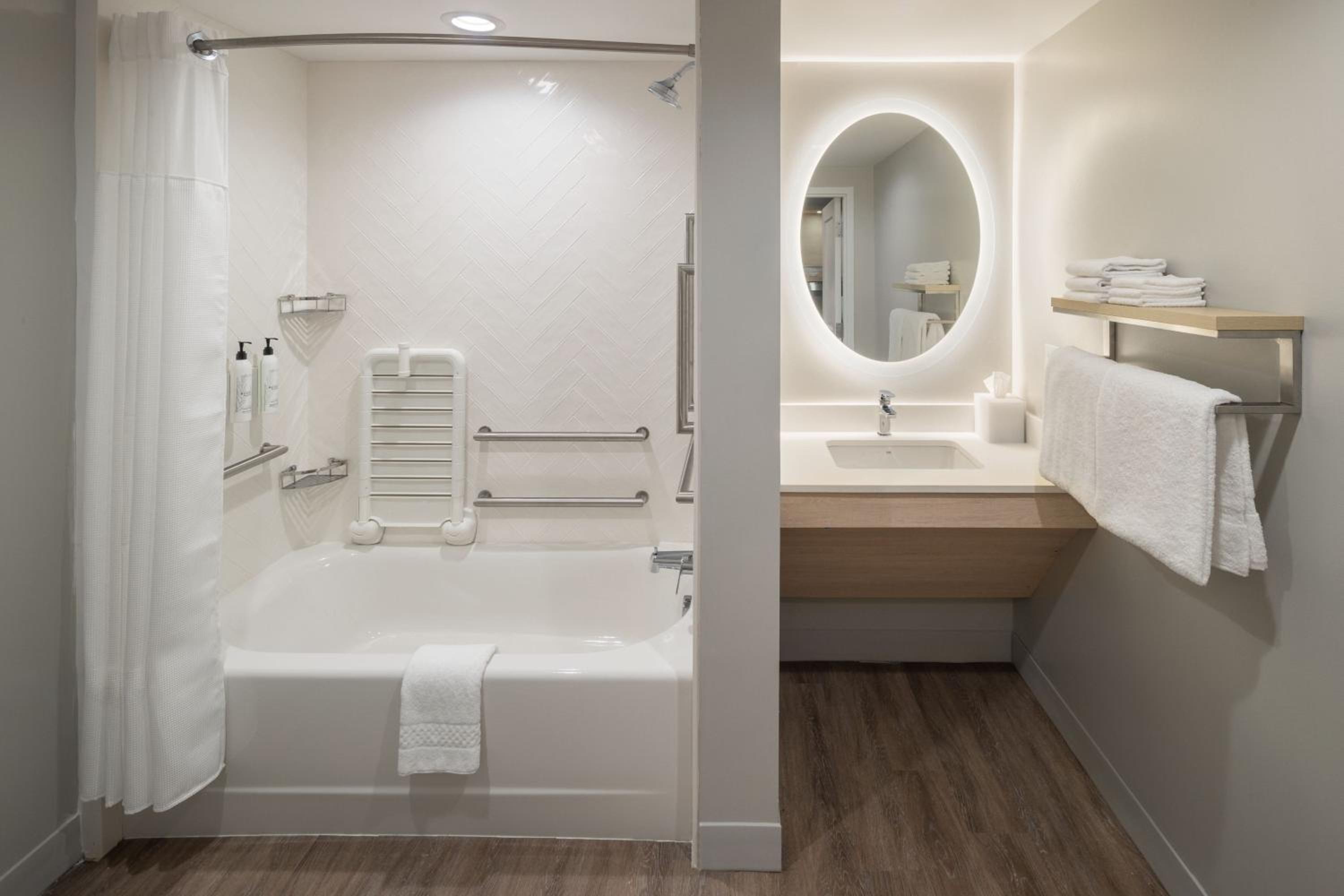 Georgetown Vacations - TownePlace Suites by Marriott Georgetown - Property Image 18