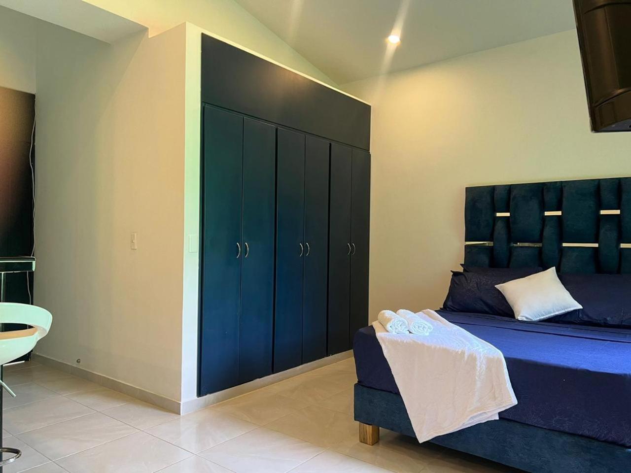 Hotel Suites Cristo Rey
