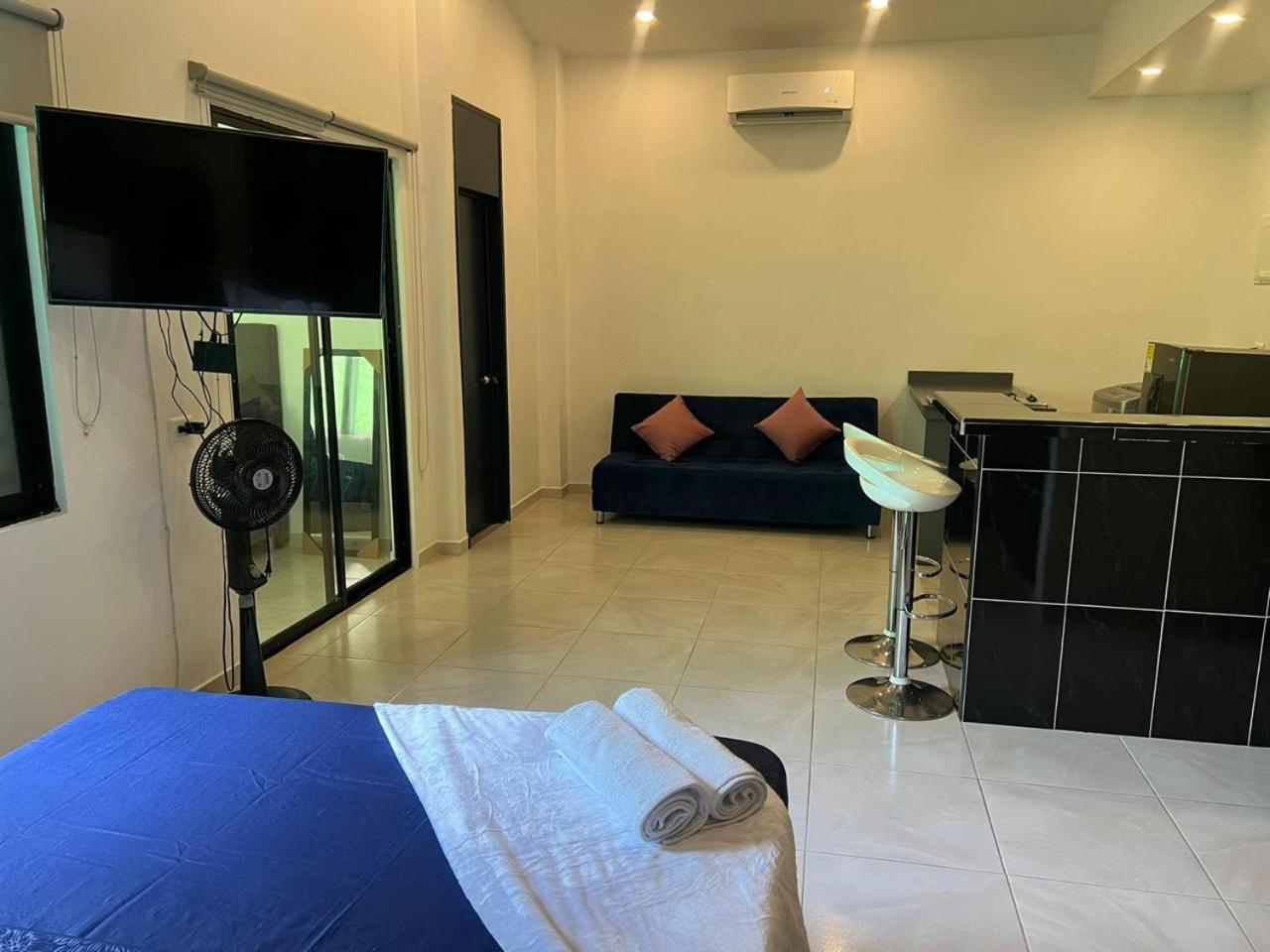 Hotel Suites Cristo Rey