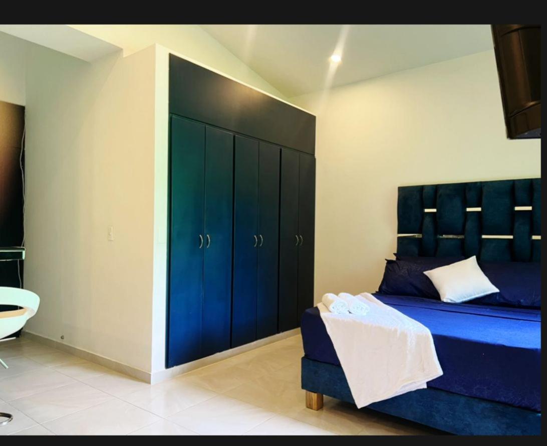 Hotel Suites Cristo Rey