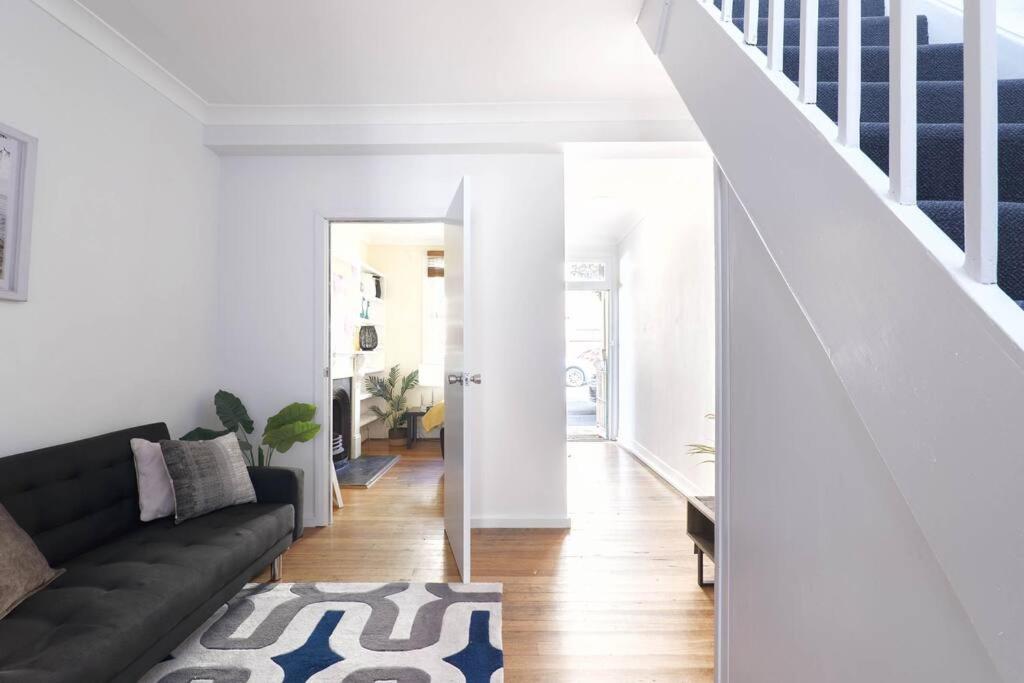 Comfy House Sydney Darling Harbour ICC Chinatown