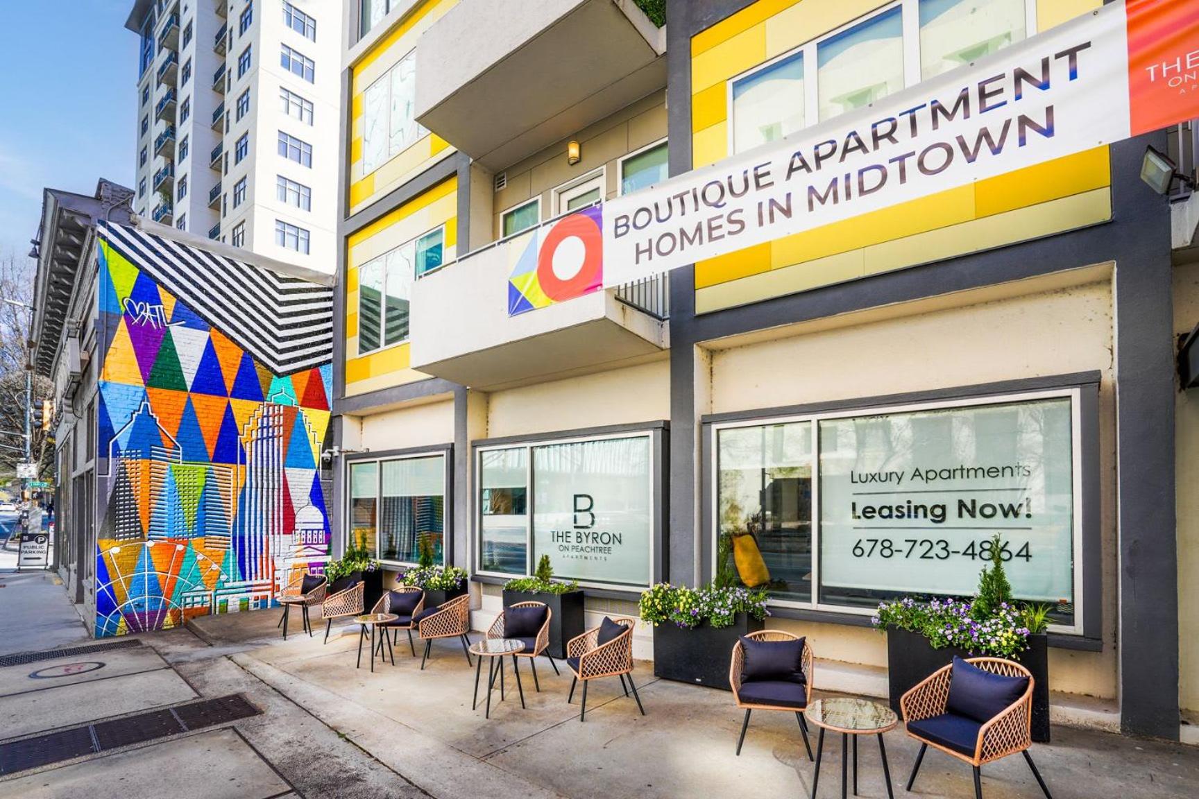 Stylish City Living Apartments with Free Parking in Midtown Atlanta view 2