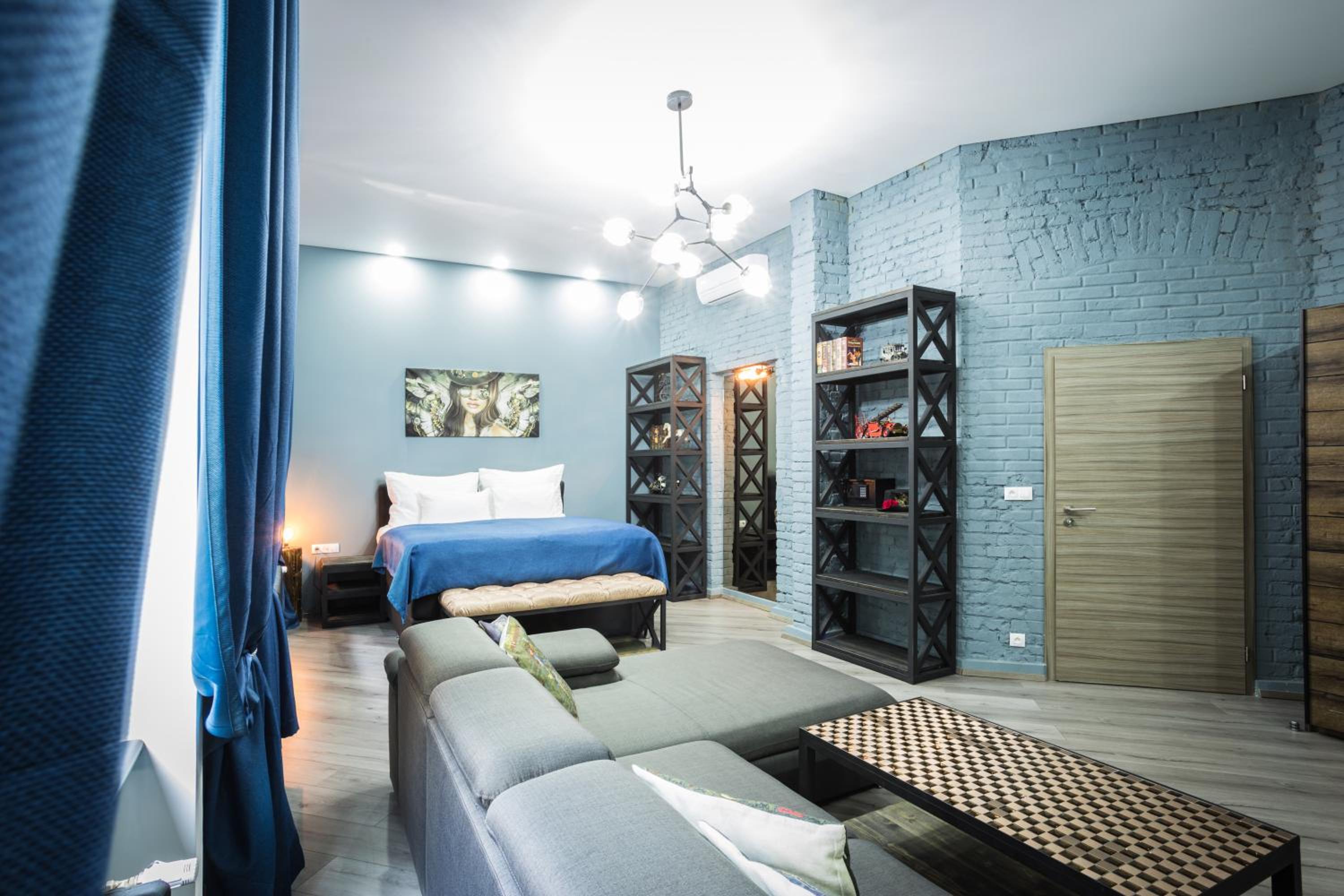 Residence IRON CUBE