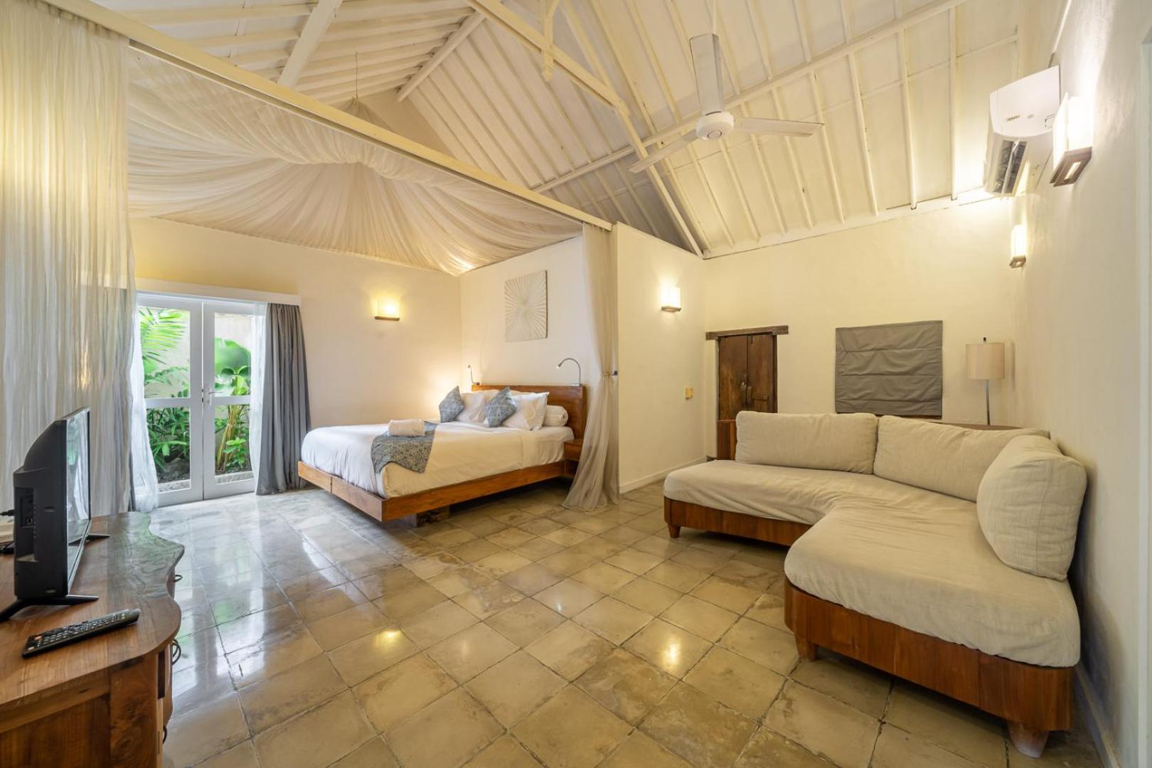 Nameera Villa