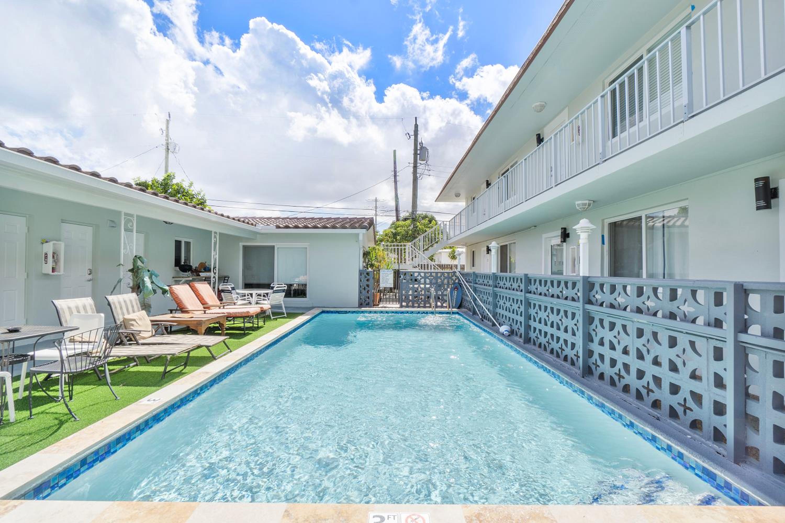 Pompano Beach Pointe Residences