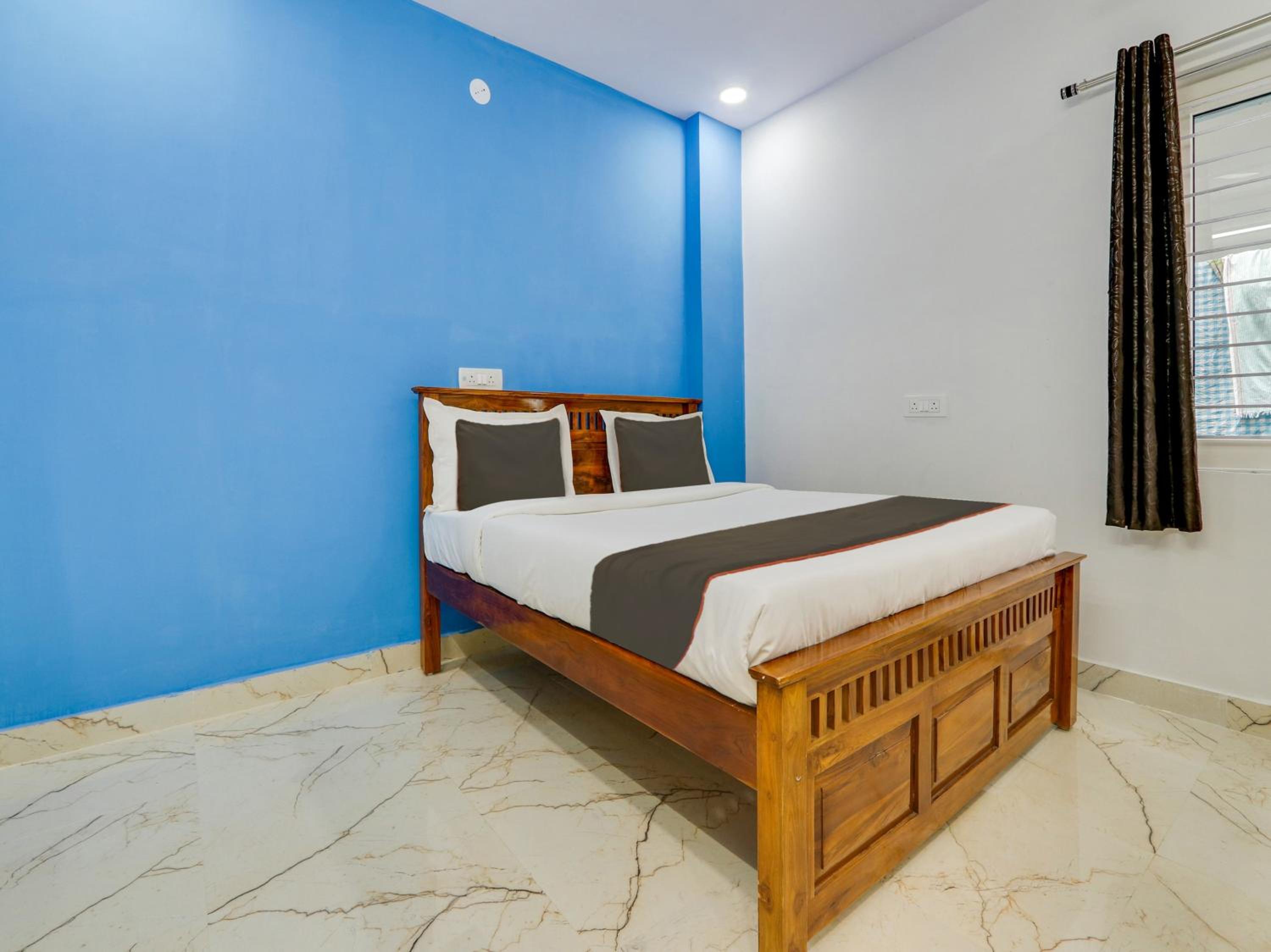 Hotel O SR Grand view 2