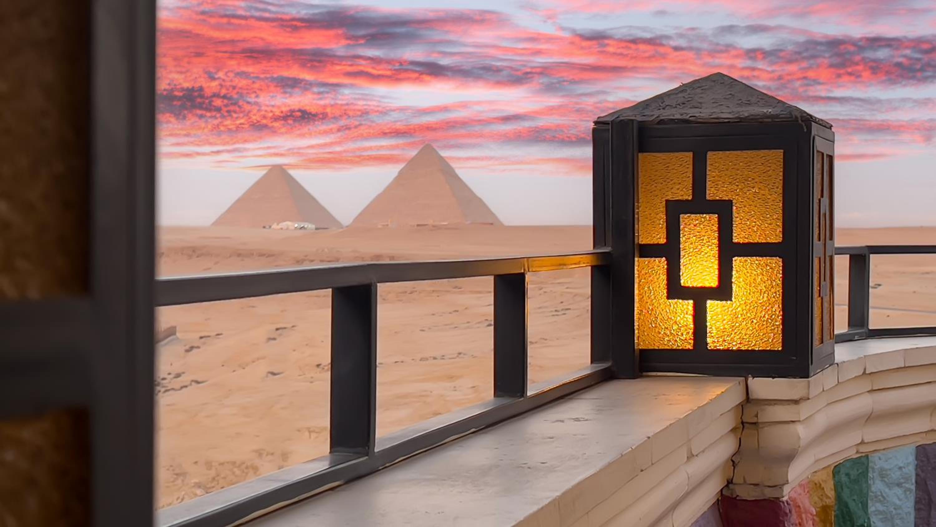 Atlantis Pyramids Inn New