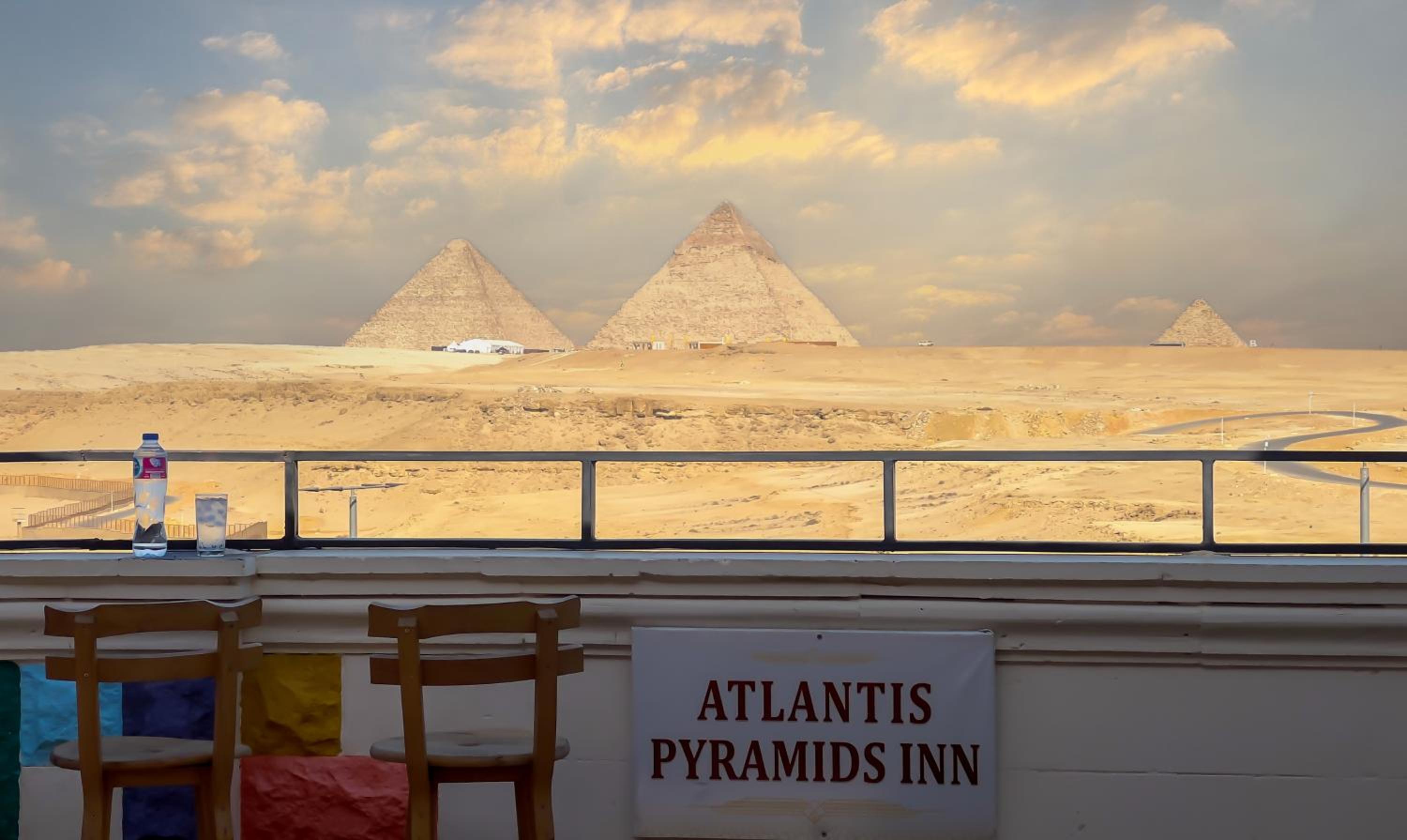 Atlantis Pyramids Inn New