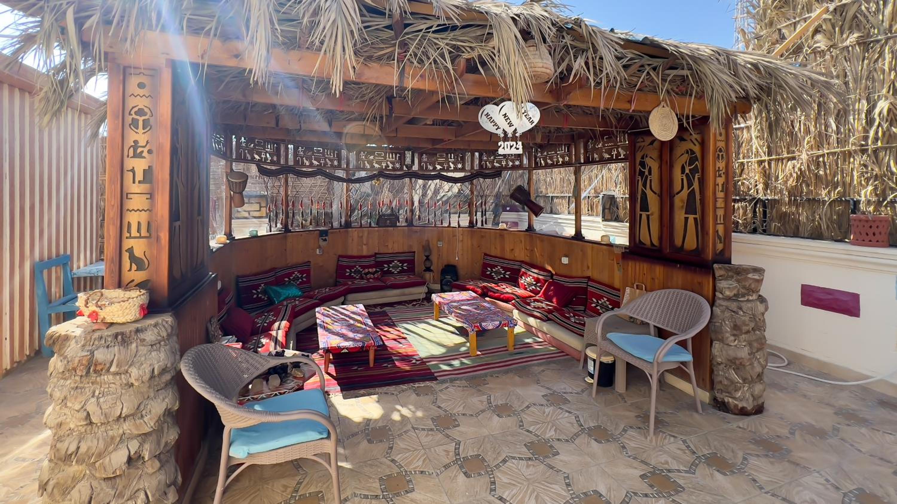 Atlantis Pyramids Inn New