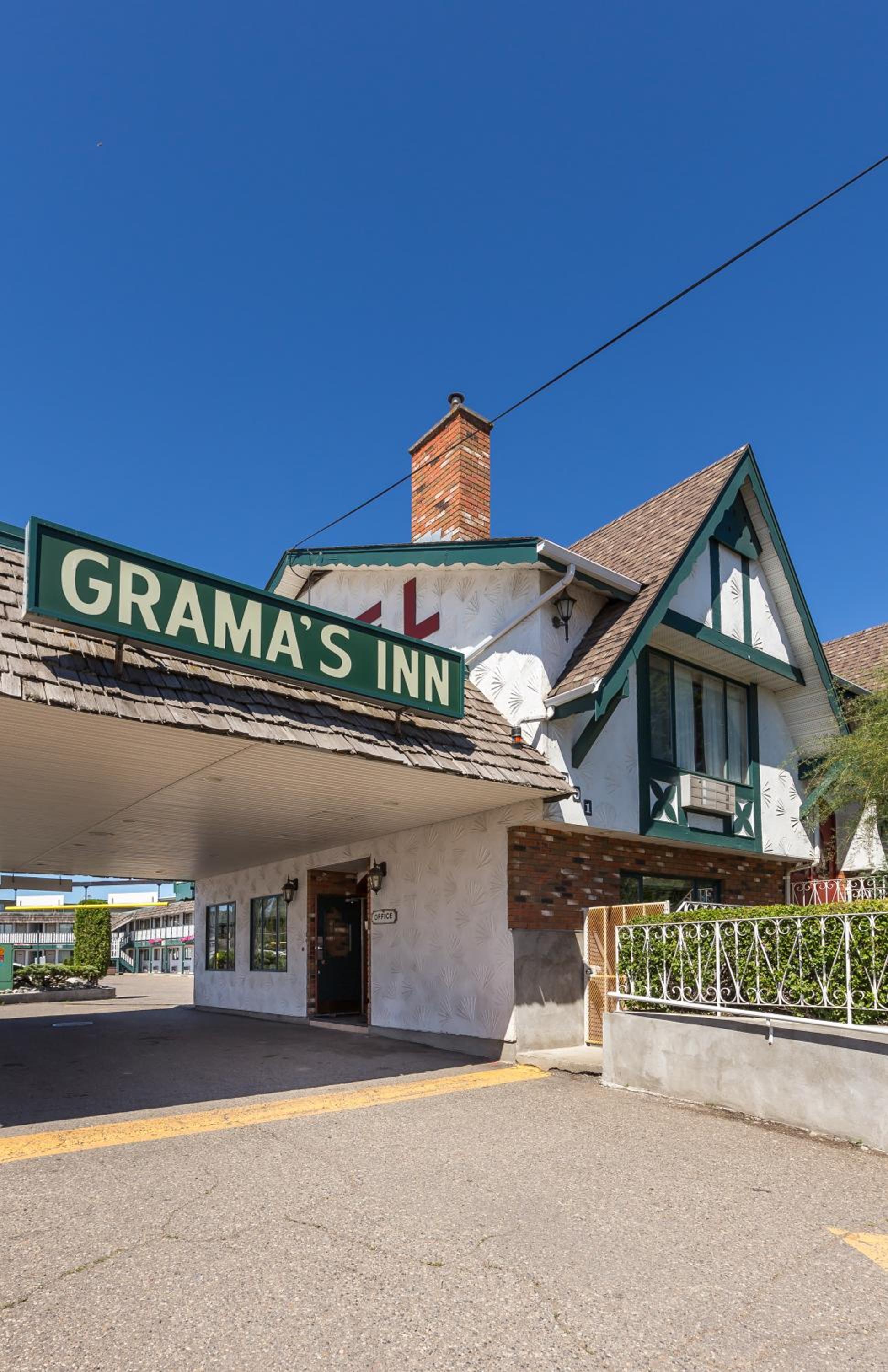 Grama's Inn