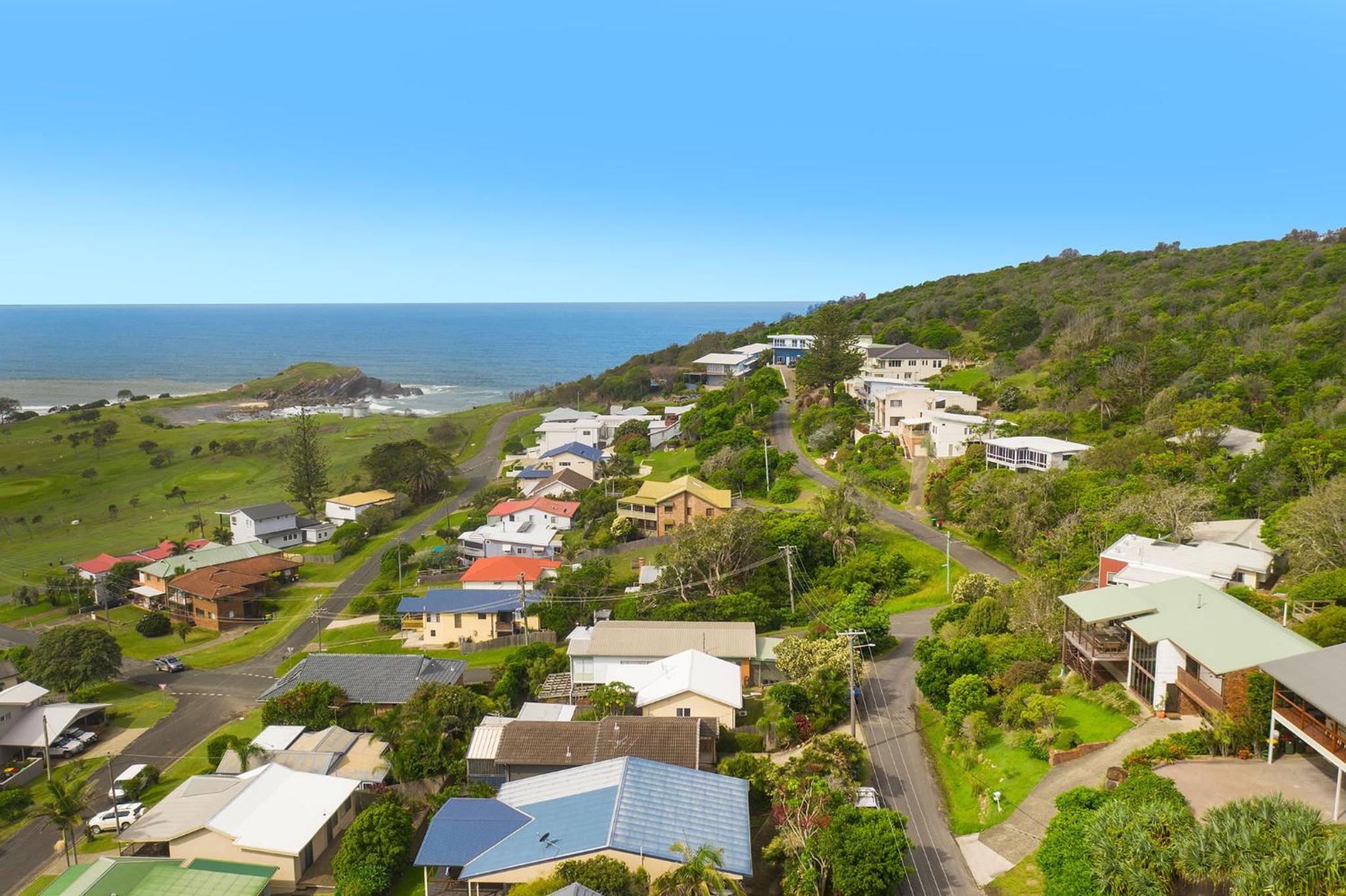 Barrels Beach House, 28 Dulconghi Street