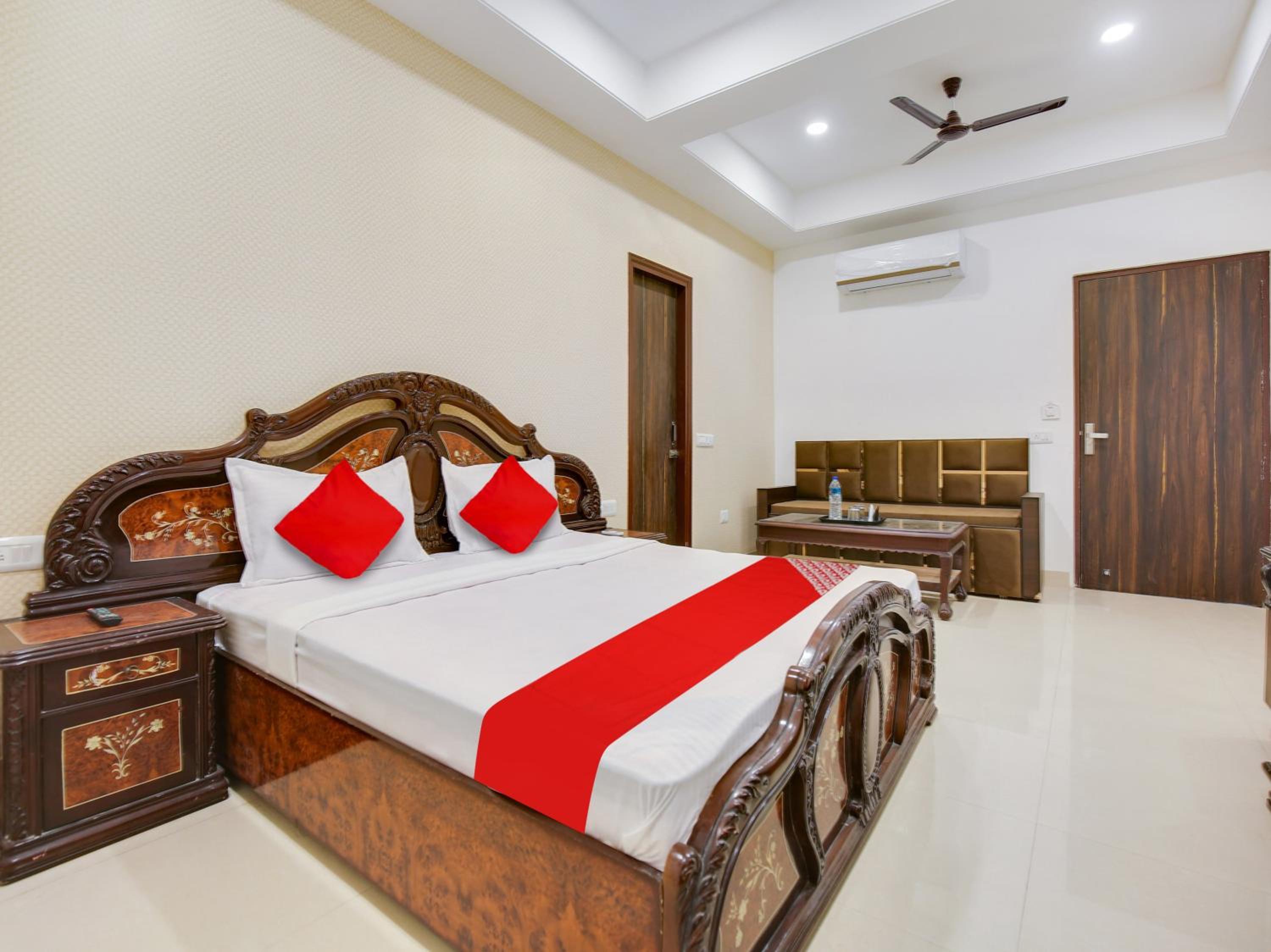 Hotel O Baran Classic view 3