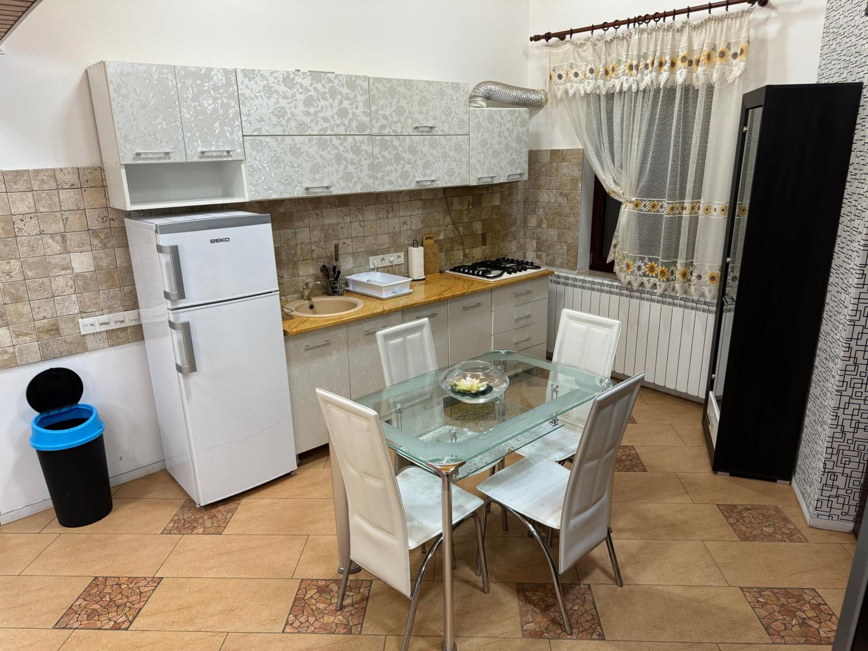 Babylon Apartment