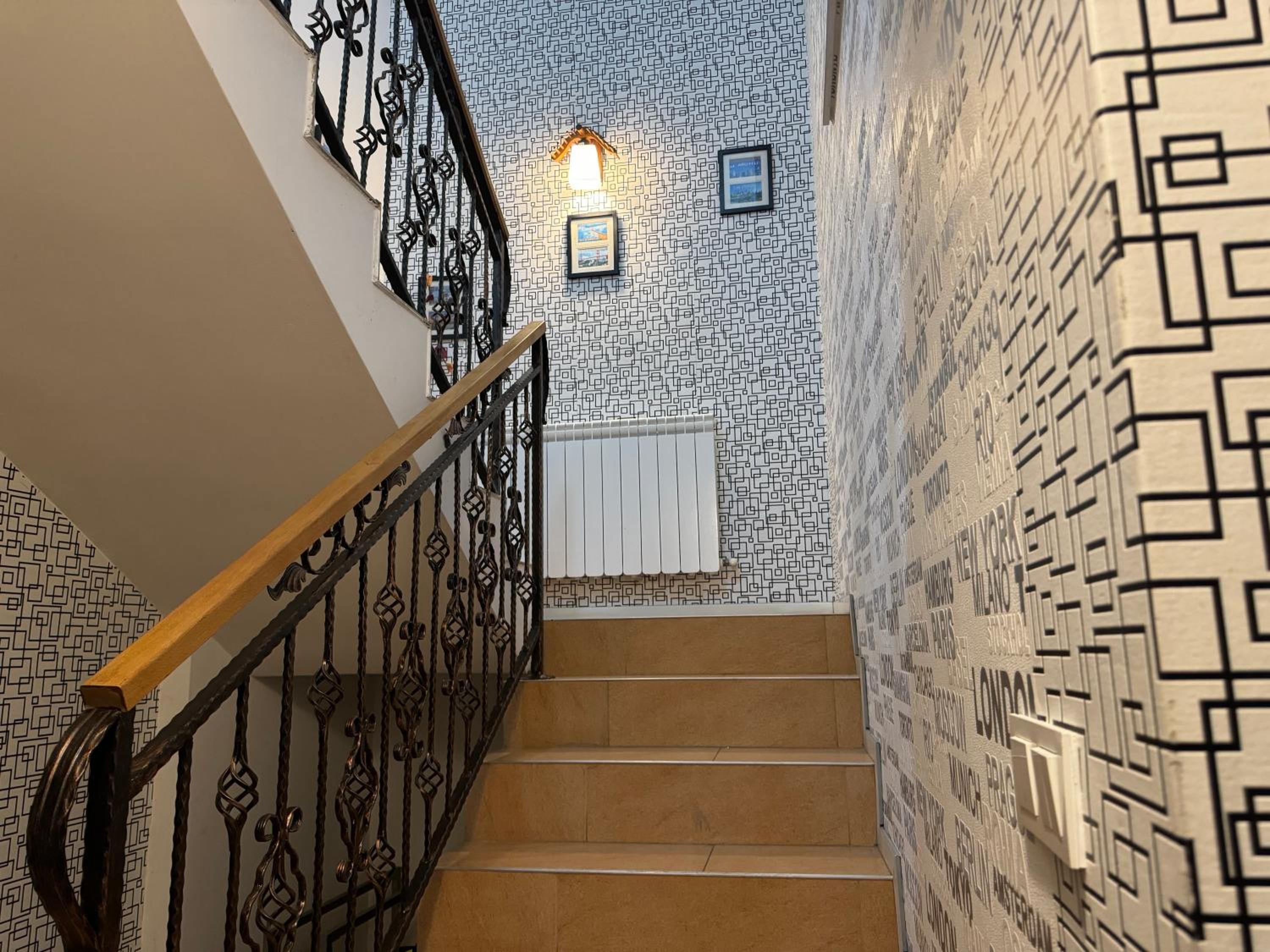 Babylon Apartment