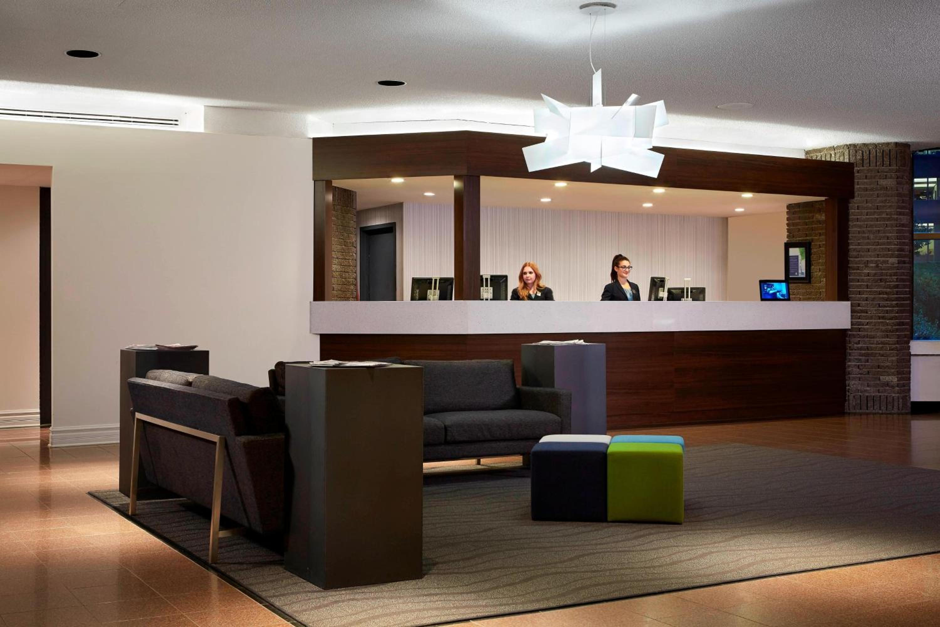Delta Hotels by Marriott Quebec-4