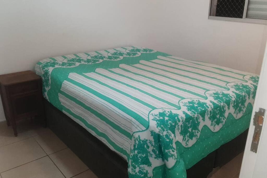Apartamento 2Q, 5 pessoas excelente localização