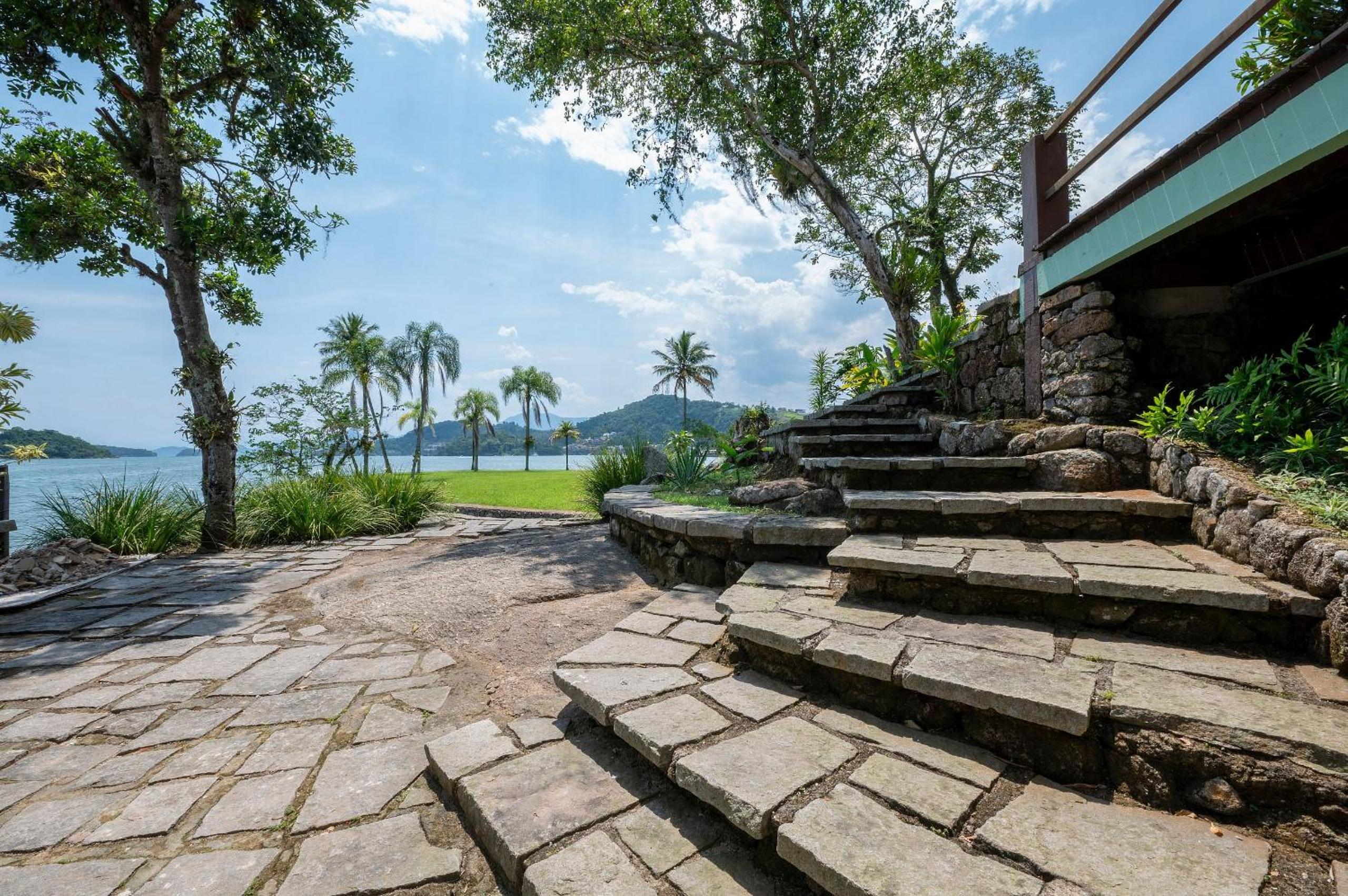 Casa Waimea - Linda casa com praia particular