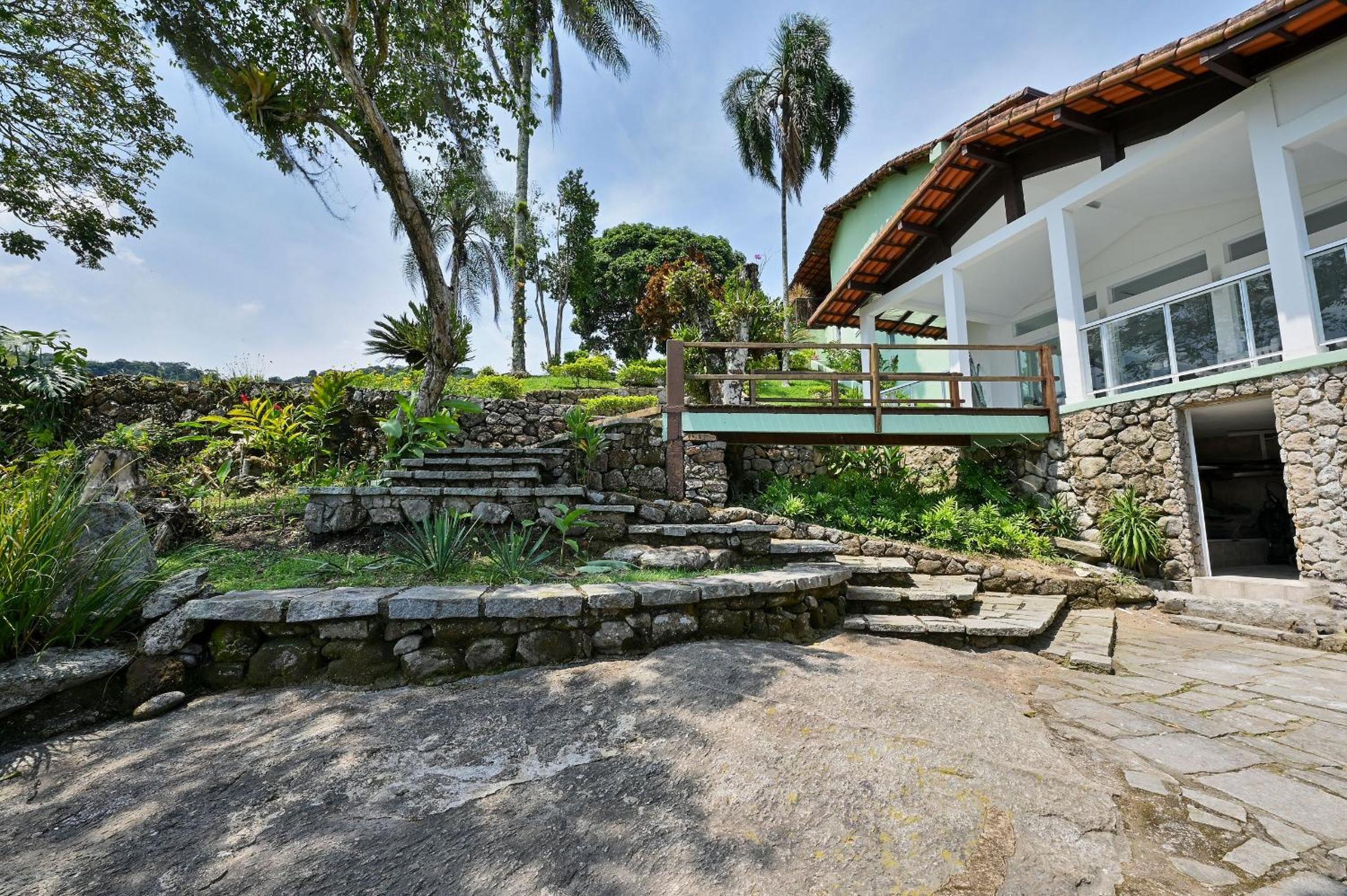 Casa Waimea - Linda casa com praia particular