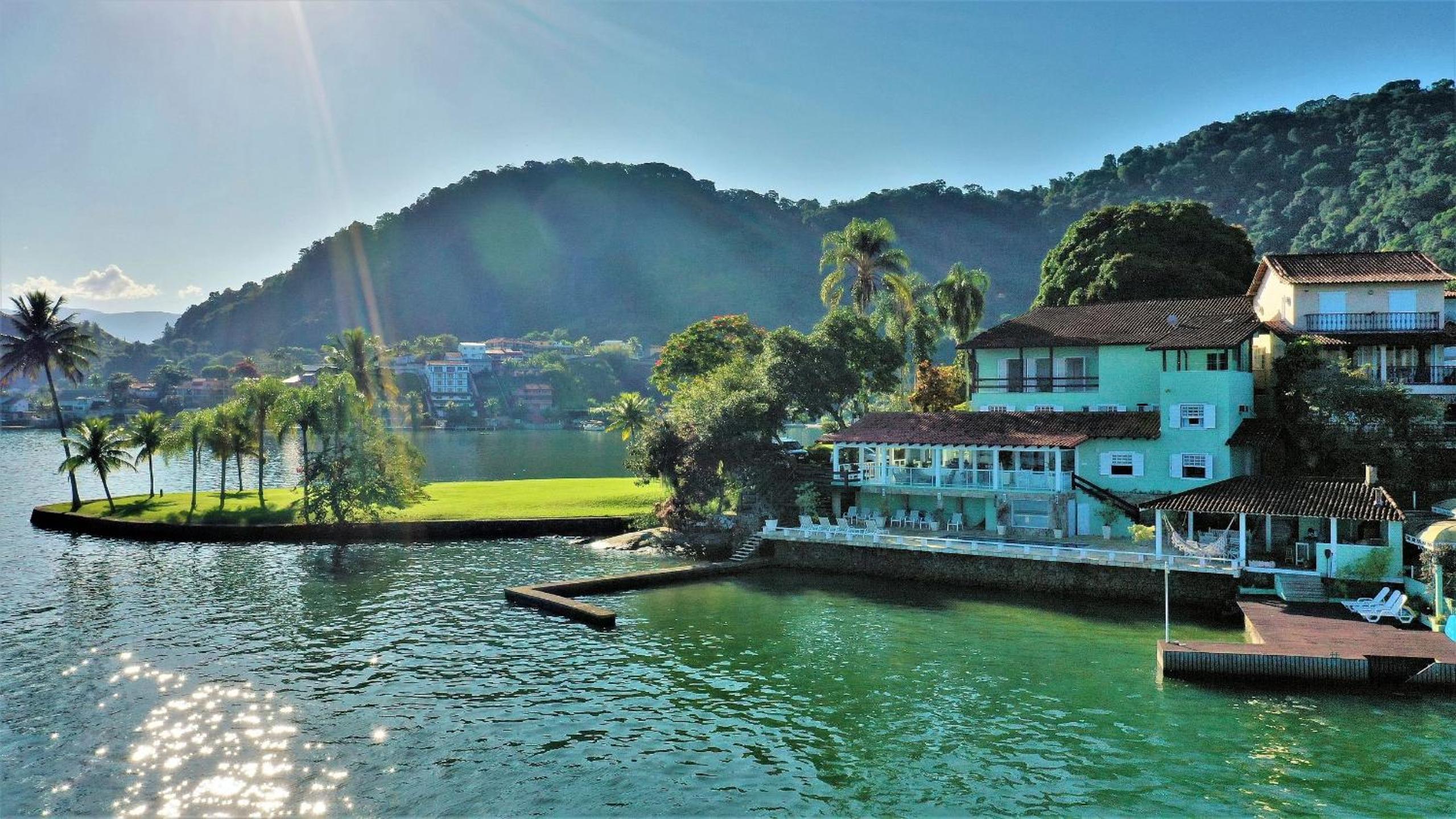 Casa Waimea - Linda casa com praia particular