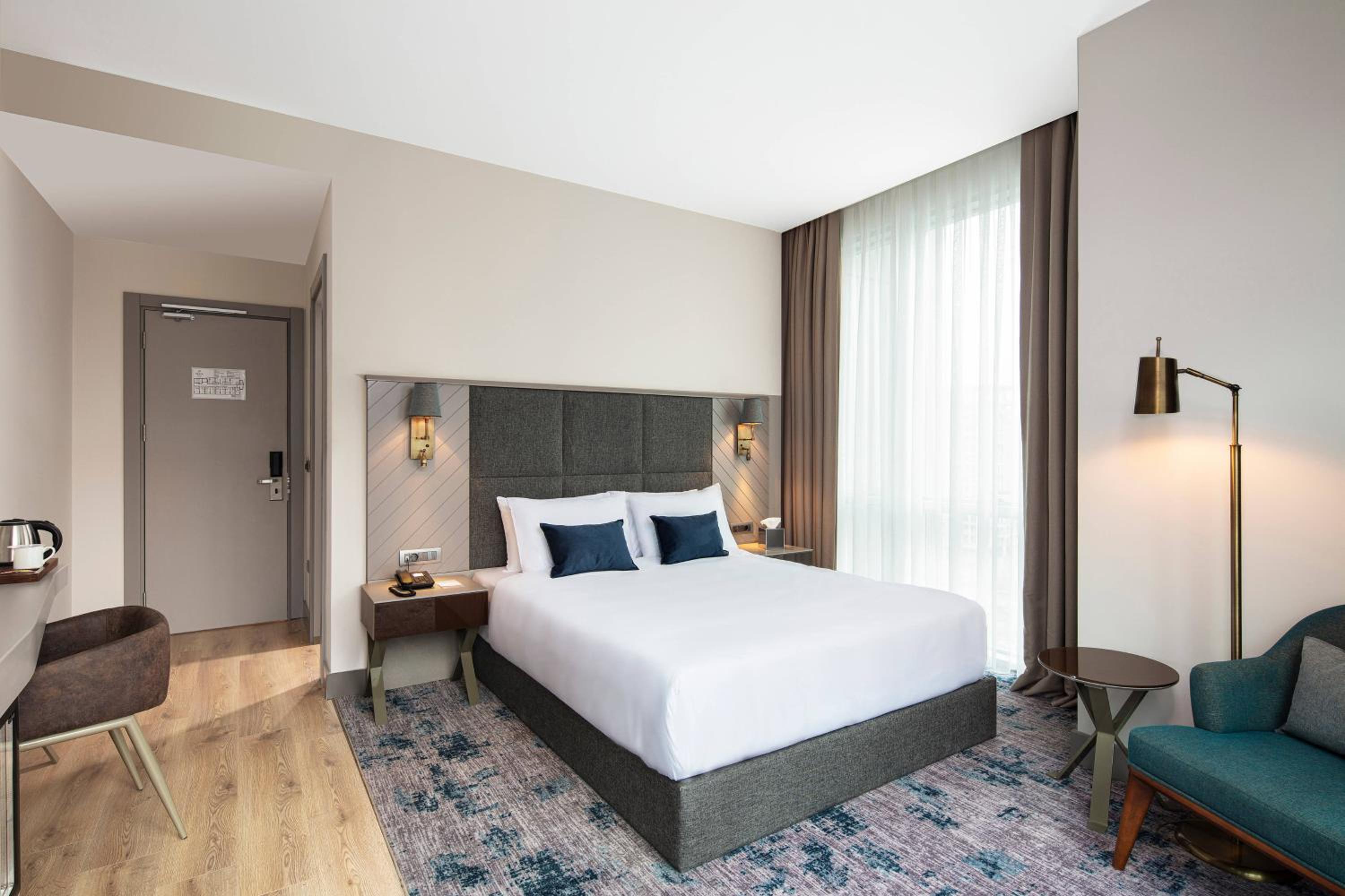 Delta Hotels by Marriott İstanbul Kağıthane - Image 38