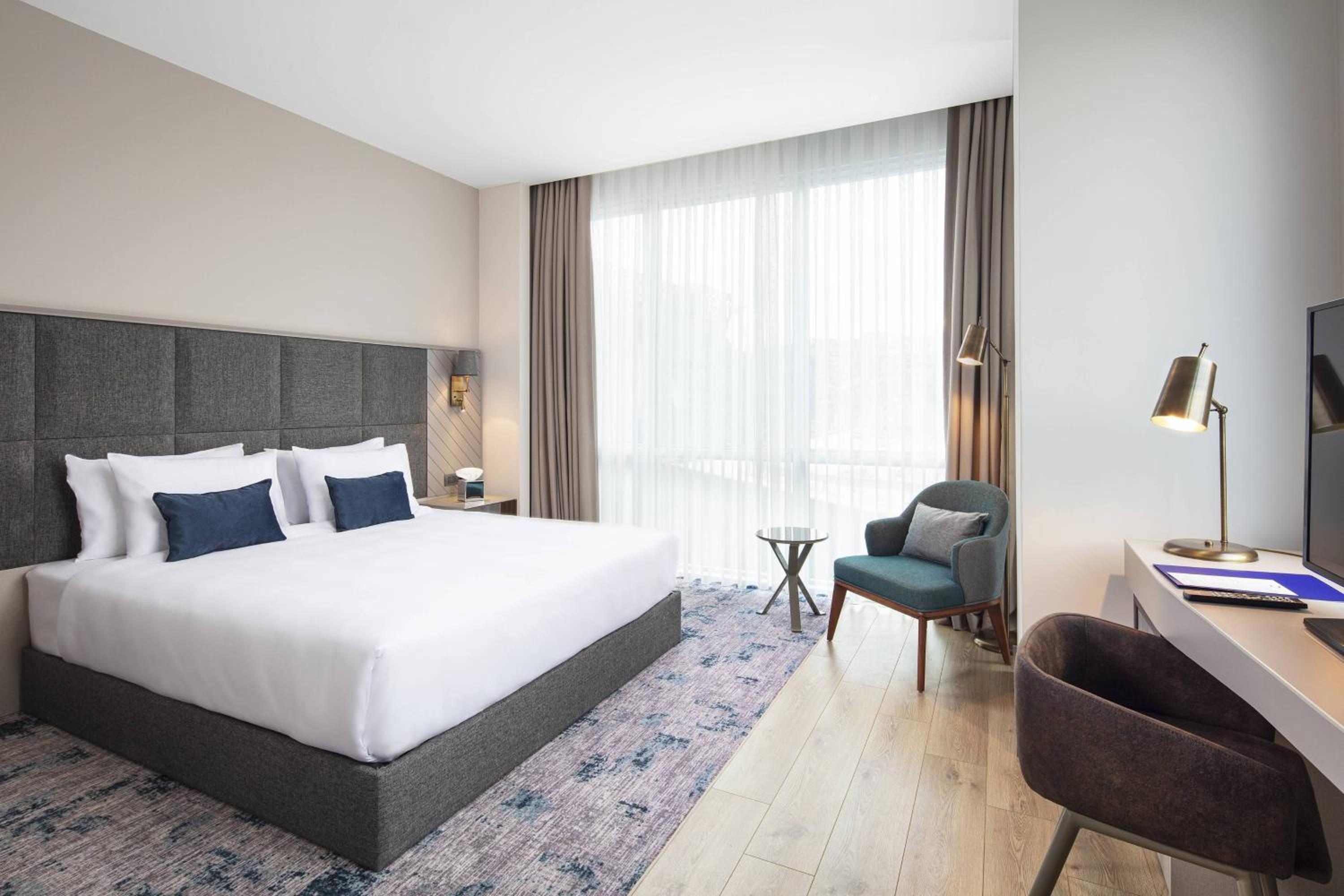 Delta Hotels by Marriott İstanbul Kağıthane - Image 37