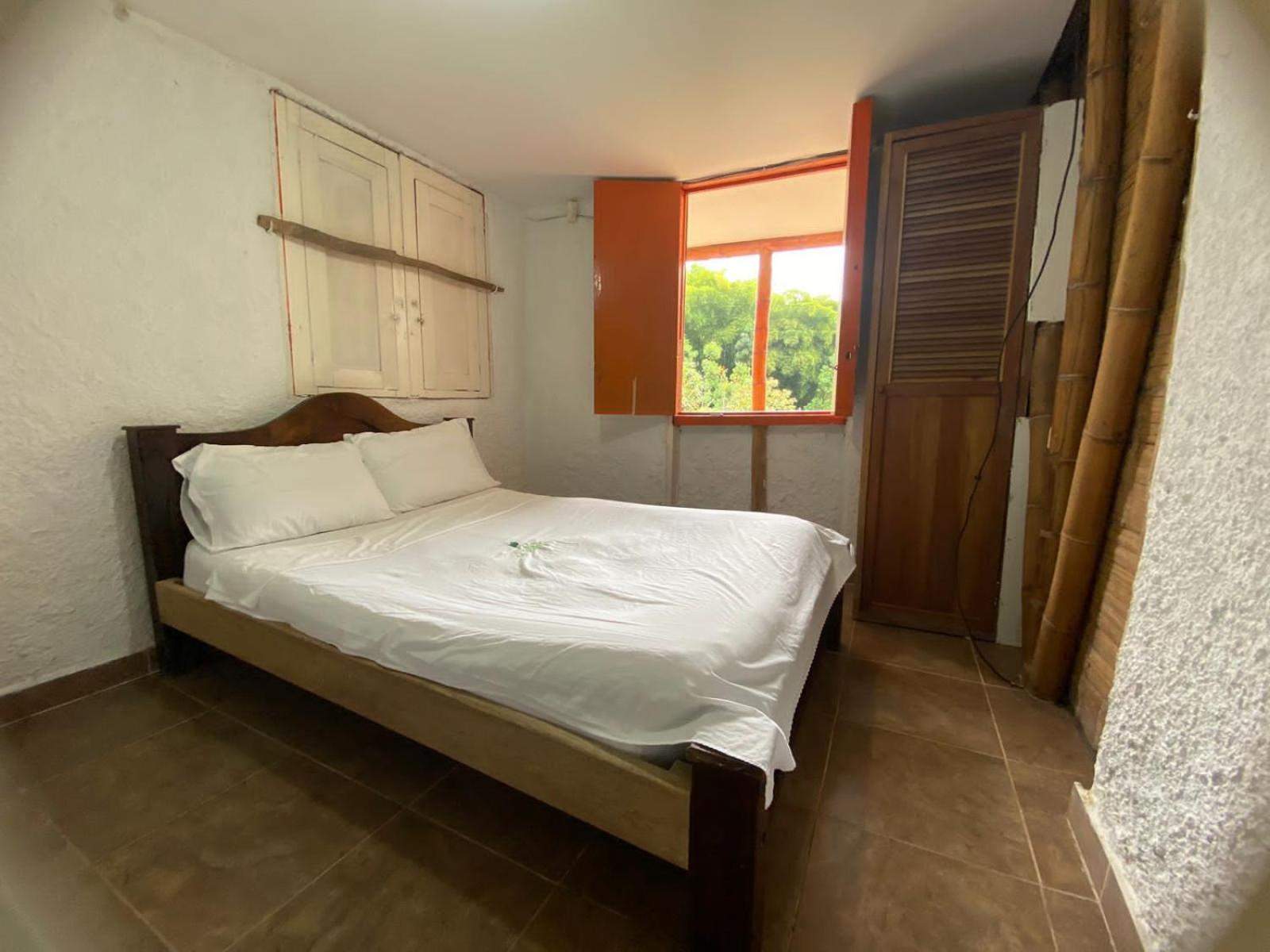 Cabaña rural con piscina