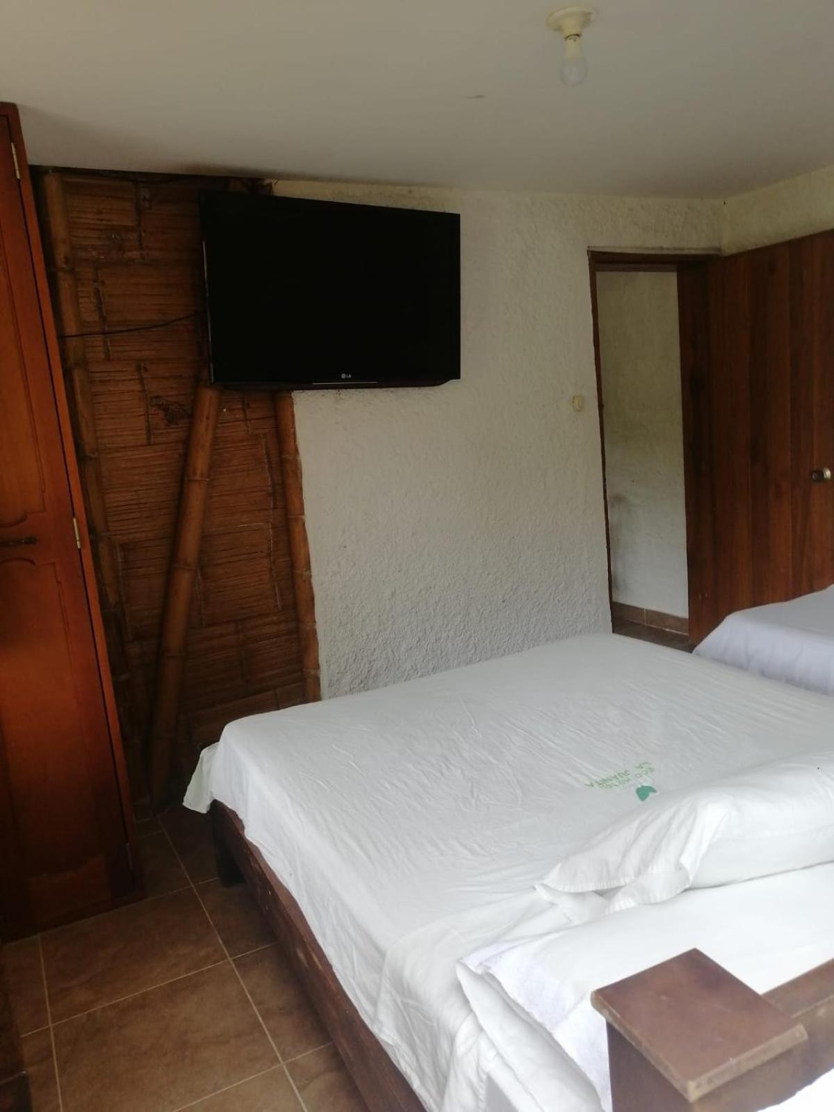 Cabaña rural con piscina