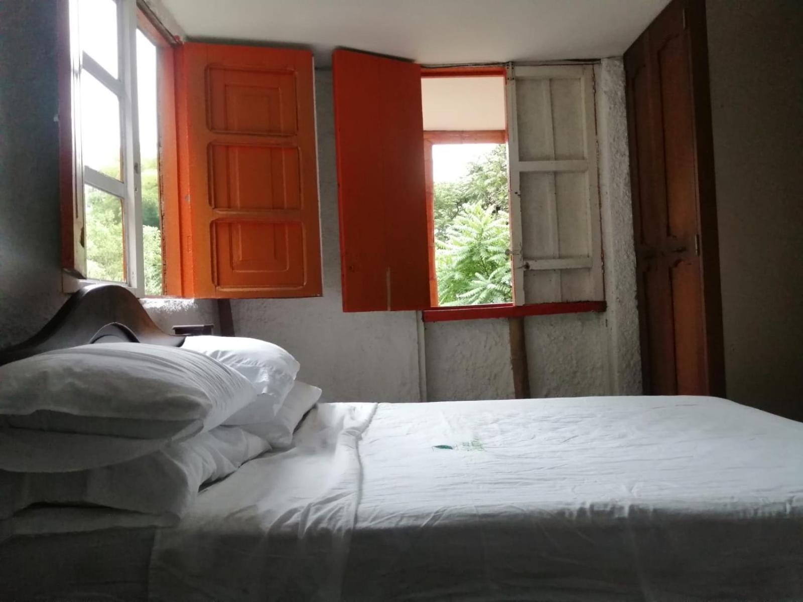 Cabaña rural con piscina